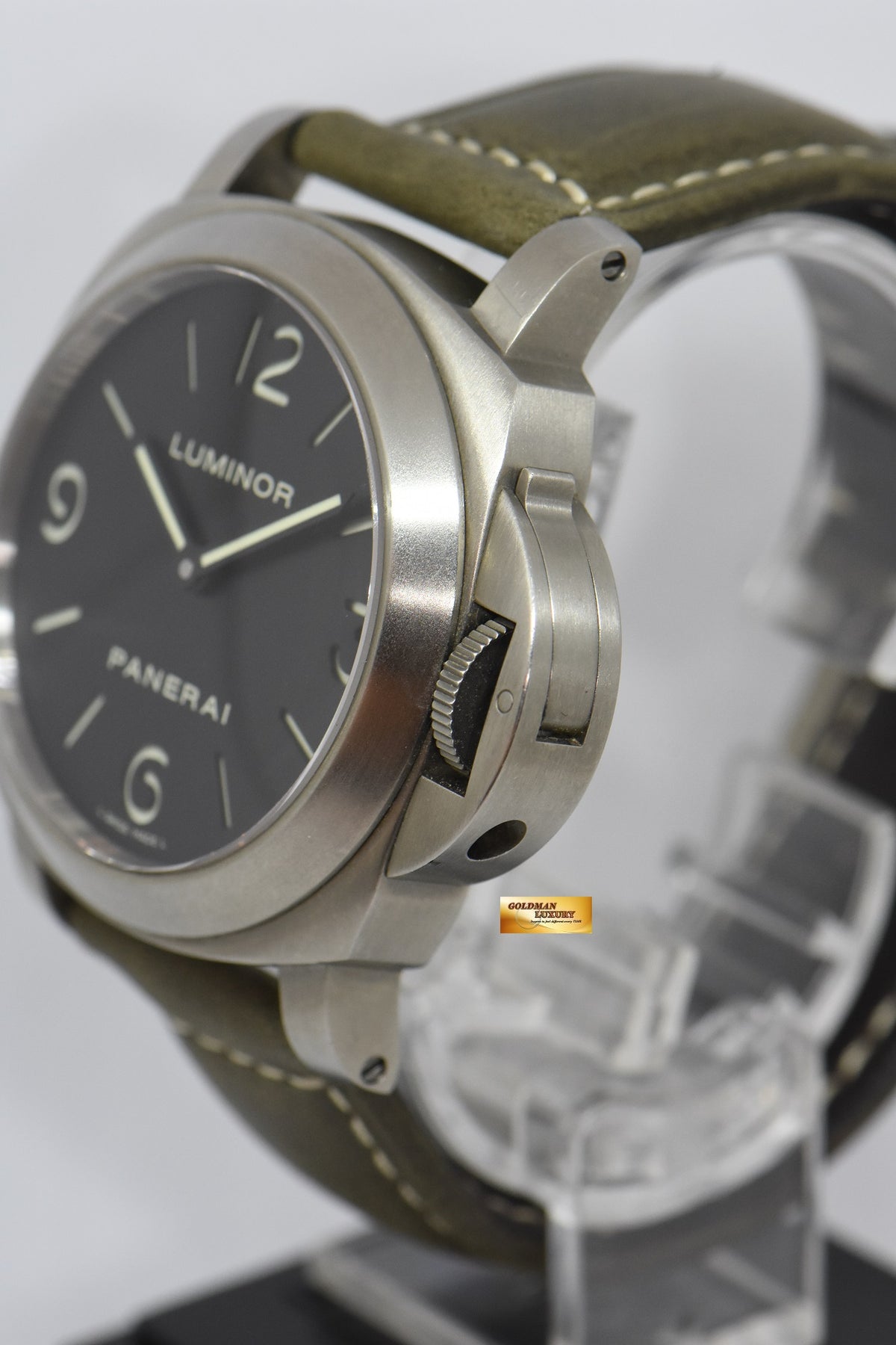 [SOLD] PANERAI LUMINOR HISTORIC BASE TITANIUM 44mm MANUAL PAM 176 (MINT)