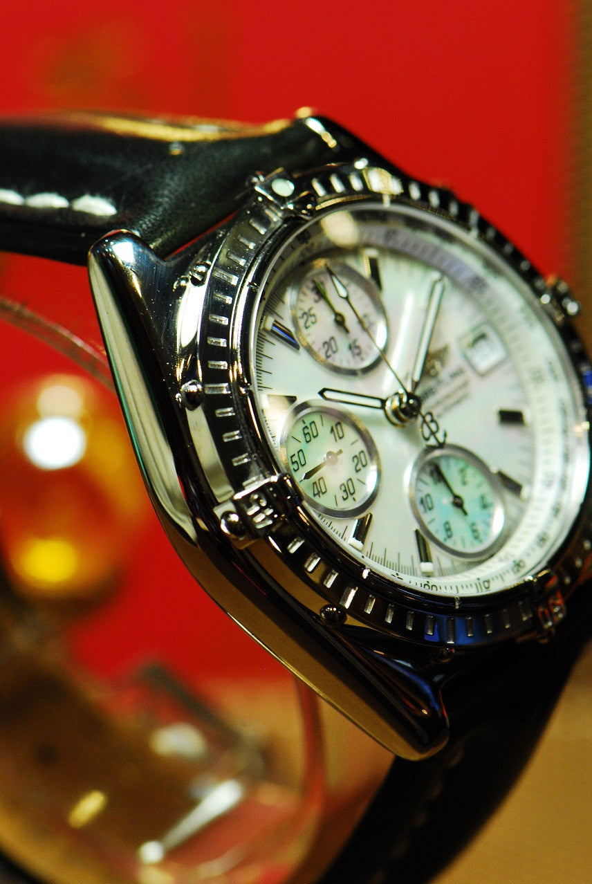 [SOLD] BREITLING CHRONOMAT 18K WHITE GOLD CHRNOGRAPH (Mint)