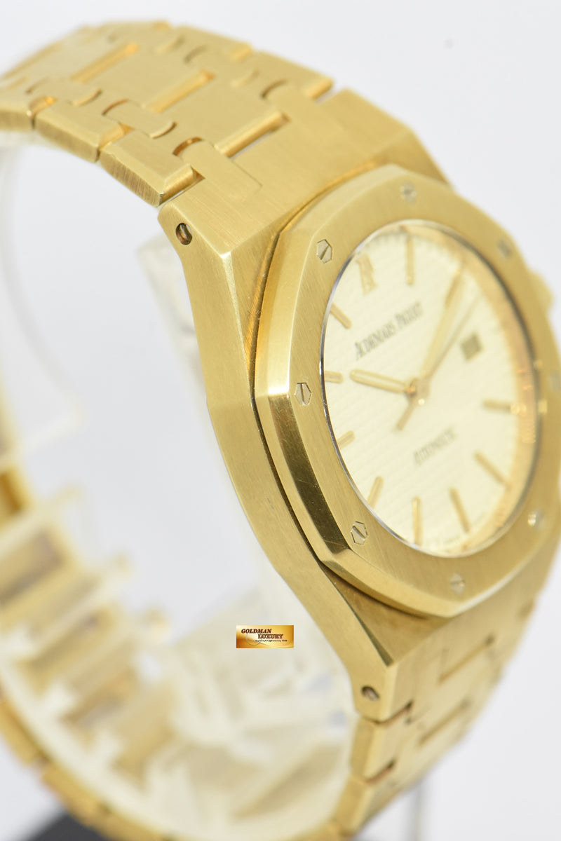 products/GML2162_-_Audemars_Piguet_Royal_Oak_33mm_18K_Yellow_Gold_14790BA_-_4.JPG