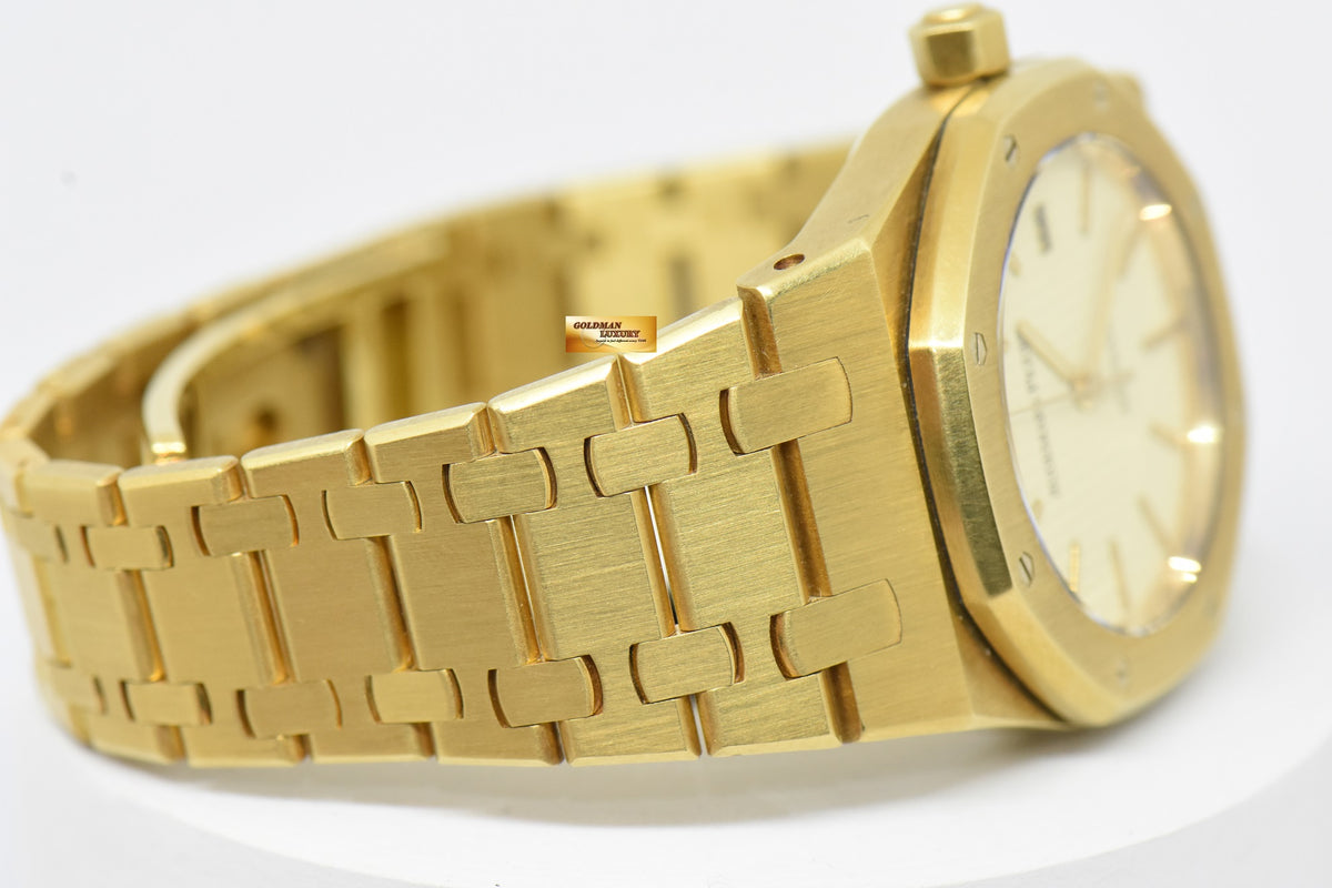 [SOLD] AUDEMARS PIGUET ROYAL OAK 33mm 18K YELLOW GOLD AUTOMATIC 14790BA (MINT)
