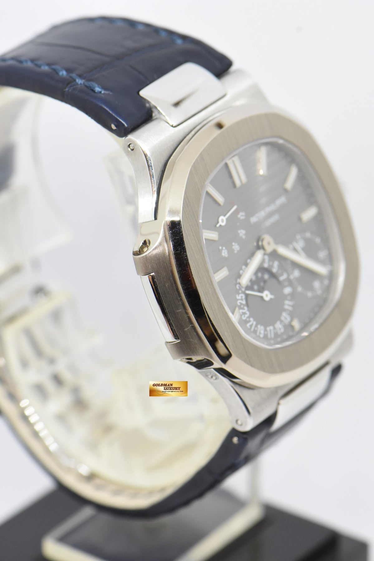 [SOLD] PATEK PHILIPPE NAUTILUS 40mm MOONPHASE POWER RESERVE 18K WHITE GOLD AUTOMATIC 5712G (LNIB)