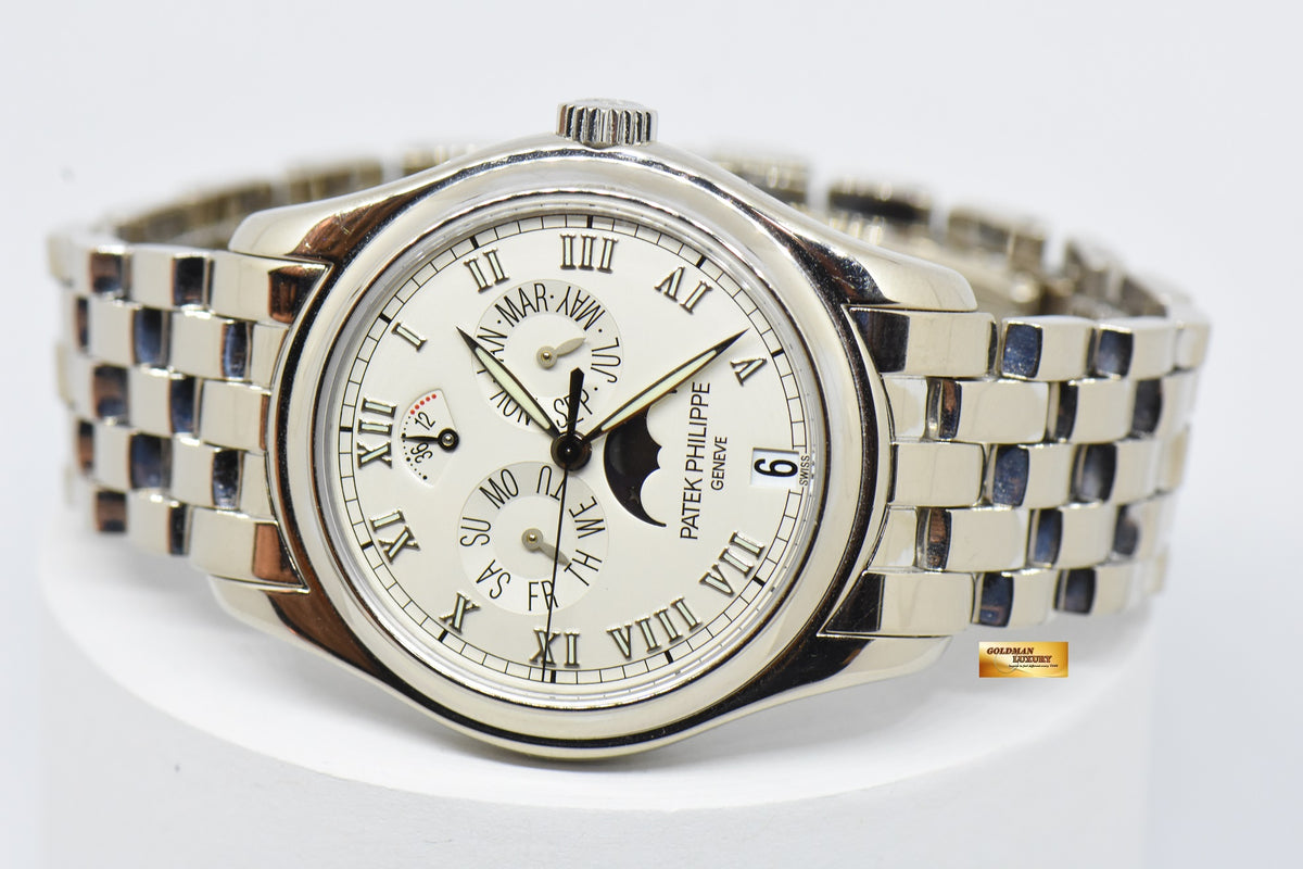 [SOLD] PATEK PHILIPPE ANNUAL CALENDAR 36mm 18K WHITE GOLD IN BRACELET MOONPHASE POWER RESERVE AUTOMATIC 5036G (NEAR MINT)