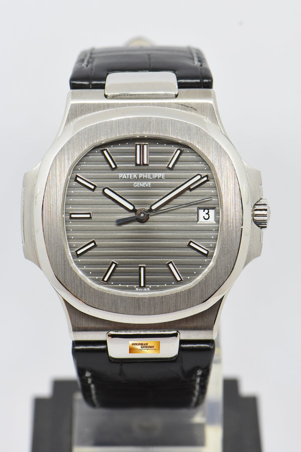 [SOLD] PATEK PHILIPPE NAUTILUS 40mm 18K WHITE GOLD GREY DIAL AUTOMATIC 5711/1G (MINT)