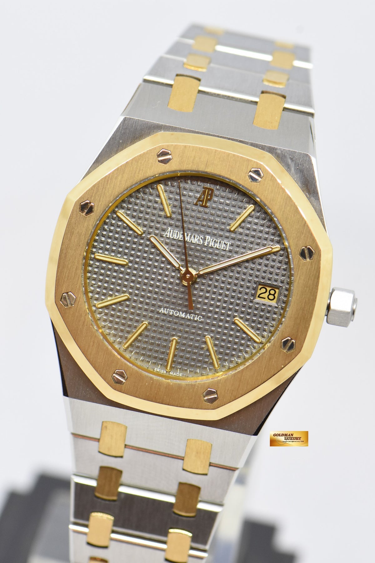 [SOLD] AUDEMARS PIGUET ROYAL OAK 36mm HALF-GOLD AUTOMATIC 14790SA (LNIB)