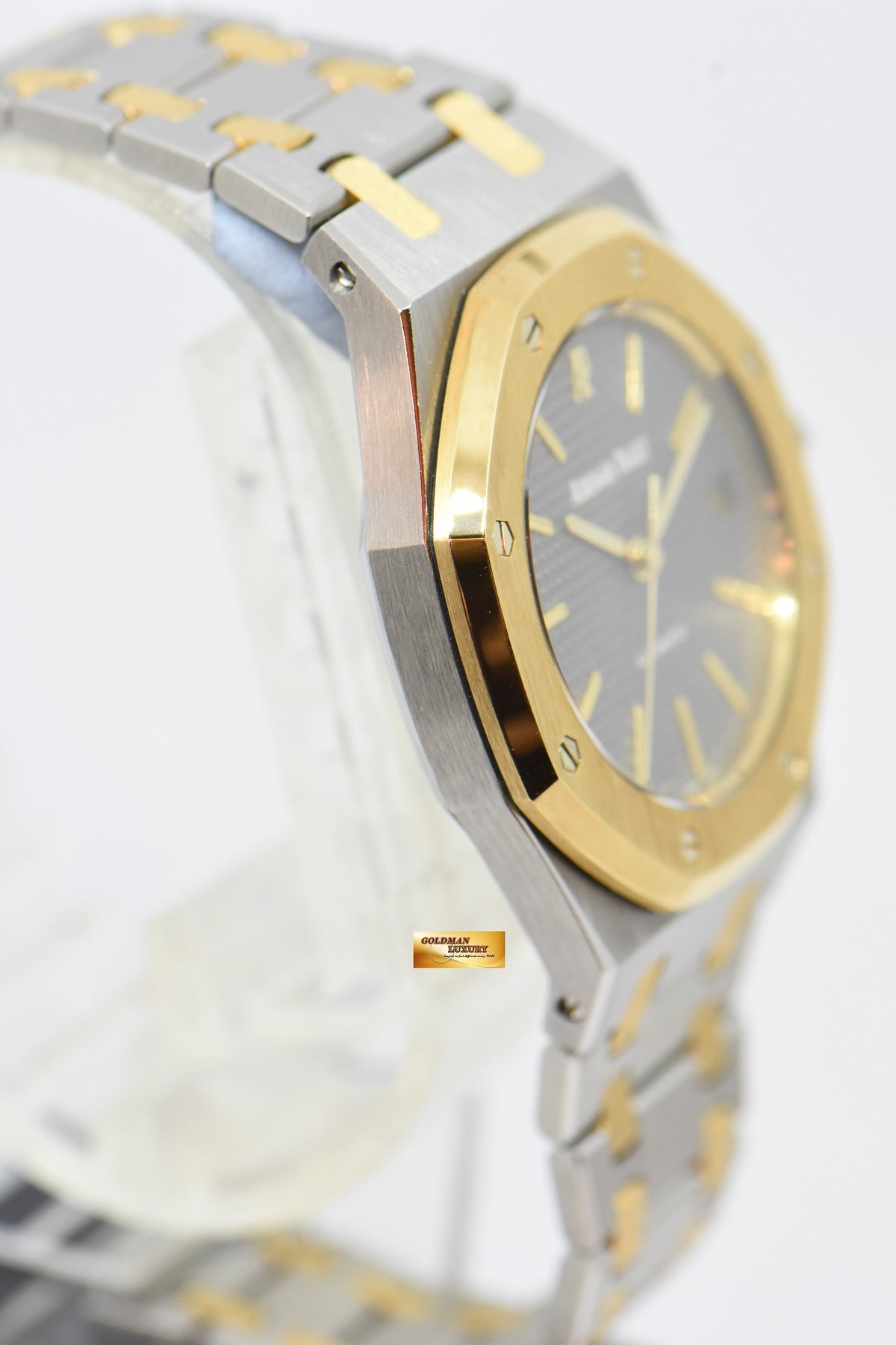 [SOLD] AUDEMARS PIGUET ROYAL OAK 36mm HALF-GOLD AUTOMATIC 14790SA (LNIB)