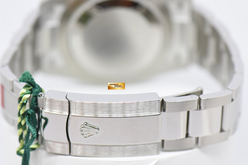 products/GML2195_-_Rolex_Oyster_Datejust_41_Blue_Oyster_Smooth_Bezel_126300_NEW_-_9.JPG