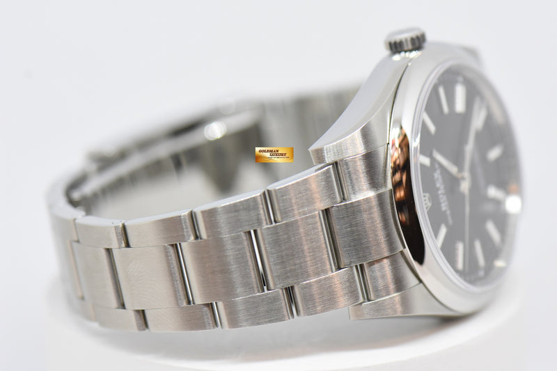 products/GML2206_-_Rolex_Oyster_Perpetual_39_Steel_in_Bracelet_114300_NEW_-_6.JPG