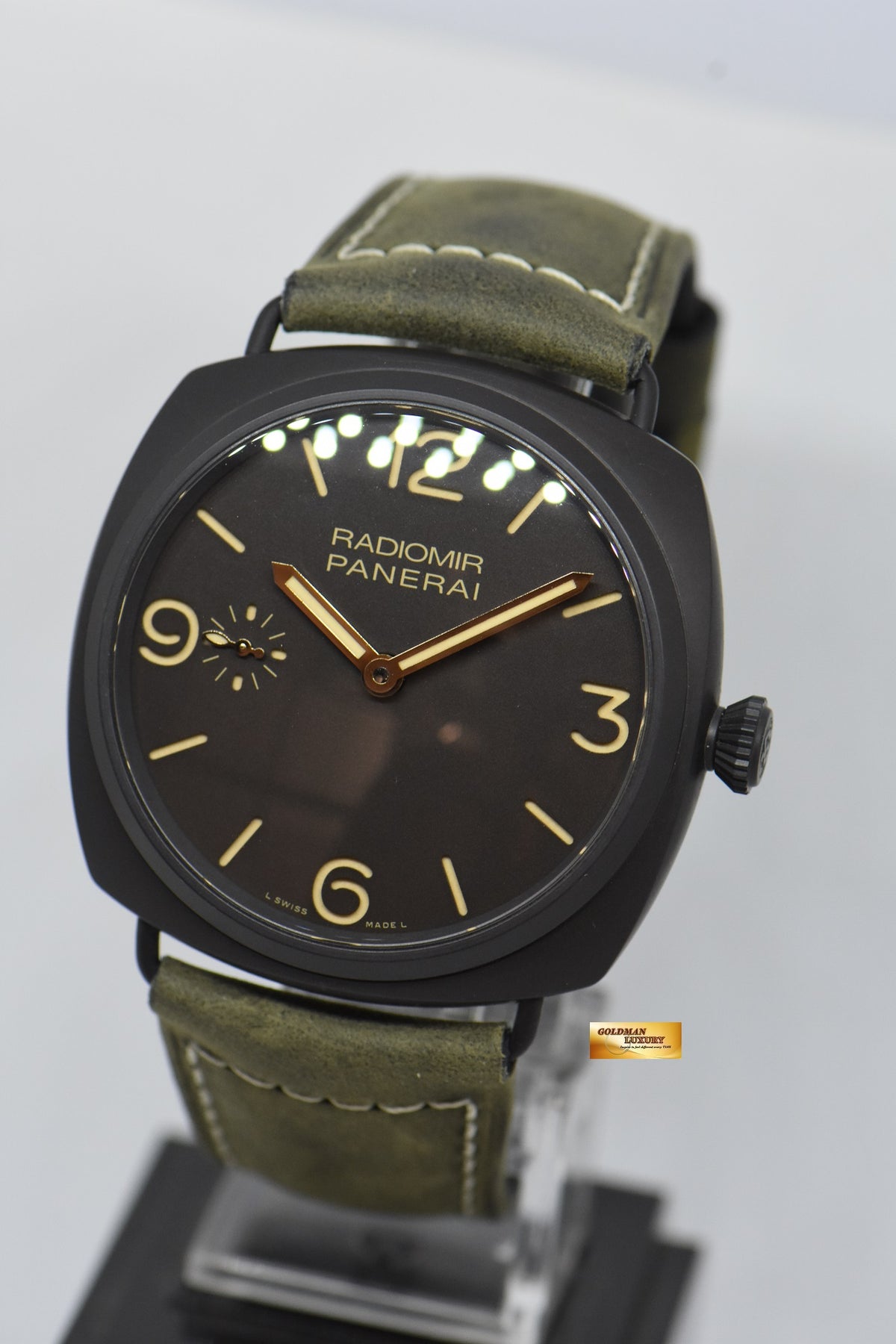 [SOLD] PANERAI RADIOMIR BLACK COMPOSITE 47mm MANUAL WINDING PAM 504 (MINT)