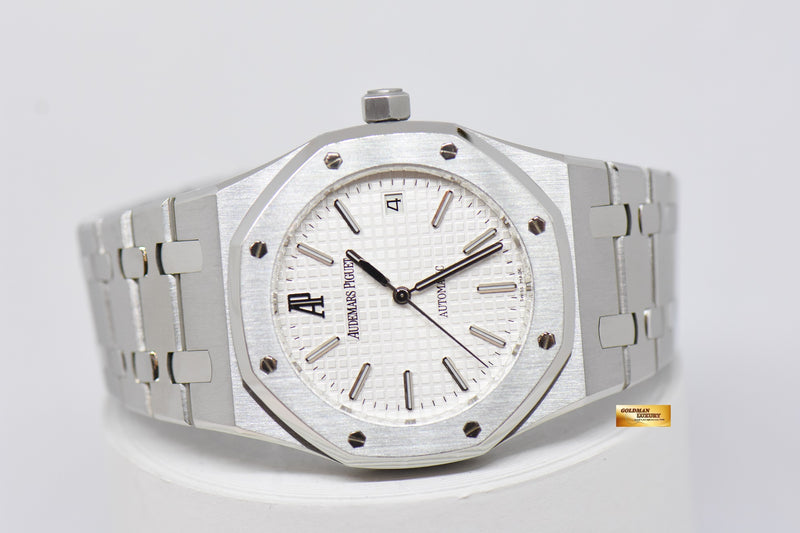 products/GML2238_-_Audemars_Piguet_Royal_Oak_39mm_Steel_in_Bracelet_White_15300ST_-_10.JPG