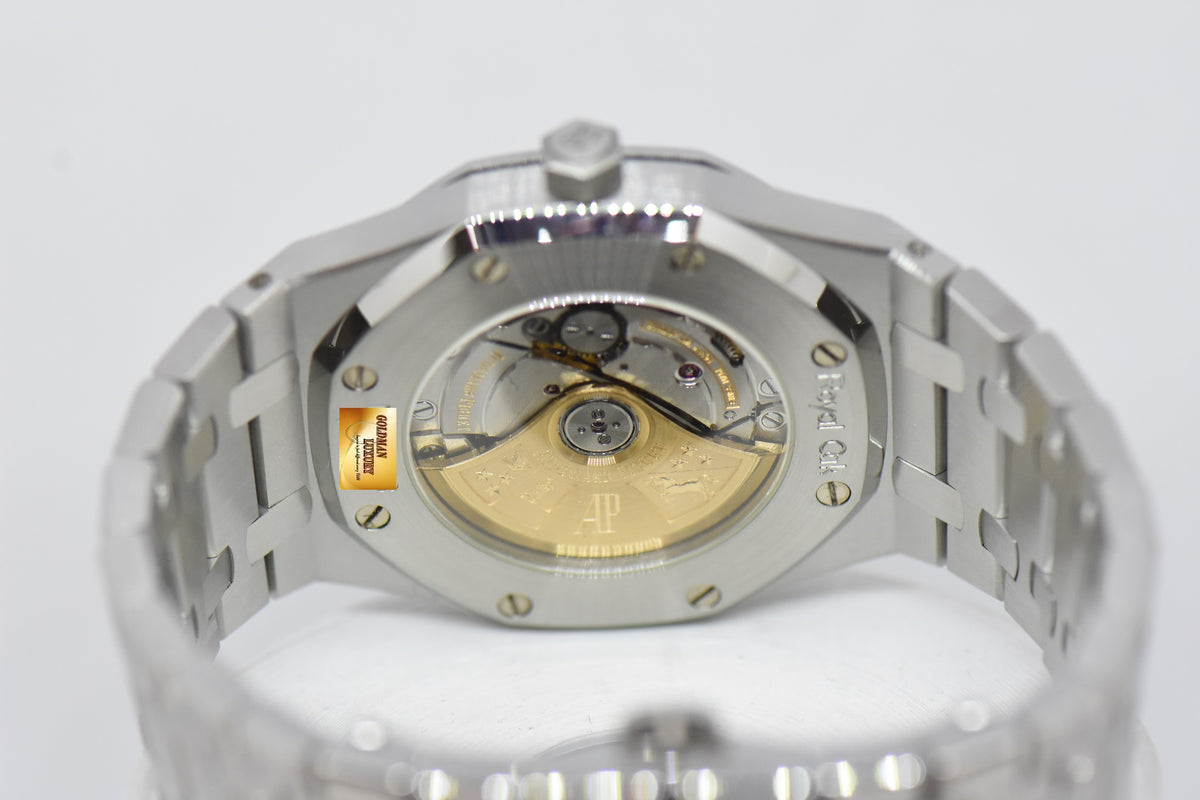 [SOLD] AUDEMARS PIGUET ROYAL OAK 39mm STEEL IN BRACELET WHITE AUTOMATIC 15300ST (MINT) (UNPOLISHED)