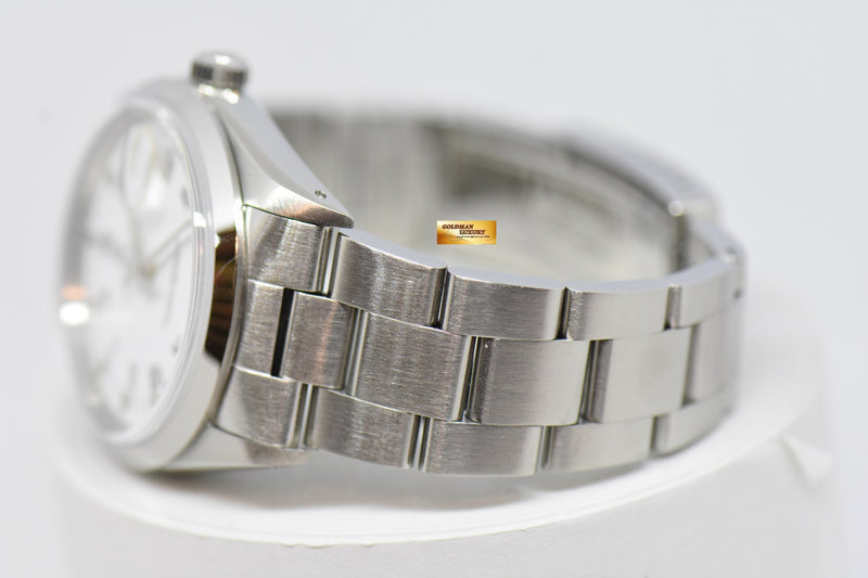 products/GML2253_-_Rolex_Oyster_Date_34mm_White_Roman_Dial_15200_-_7.JPG
