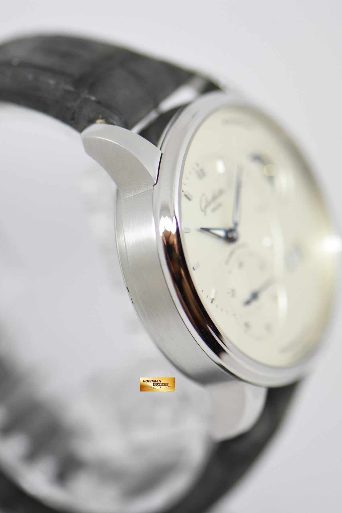 [SOLD] GLASHUTTE ORIGINAL PANOMATICLUNAR MOONPHASE 40mm AUTOMATIC (MINT)