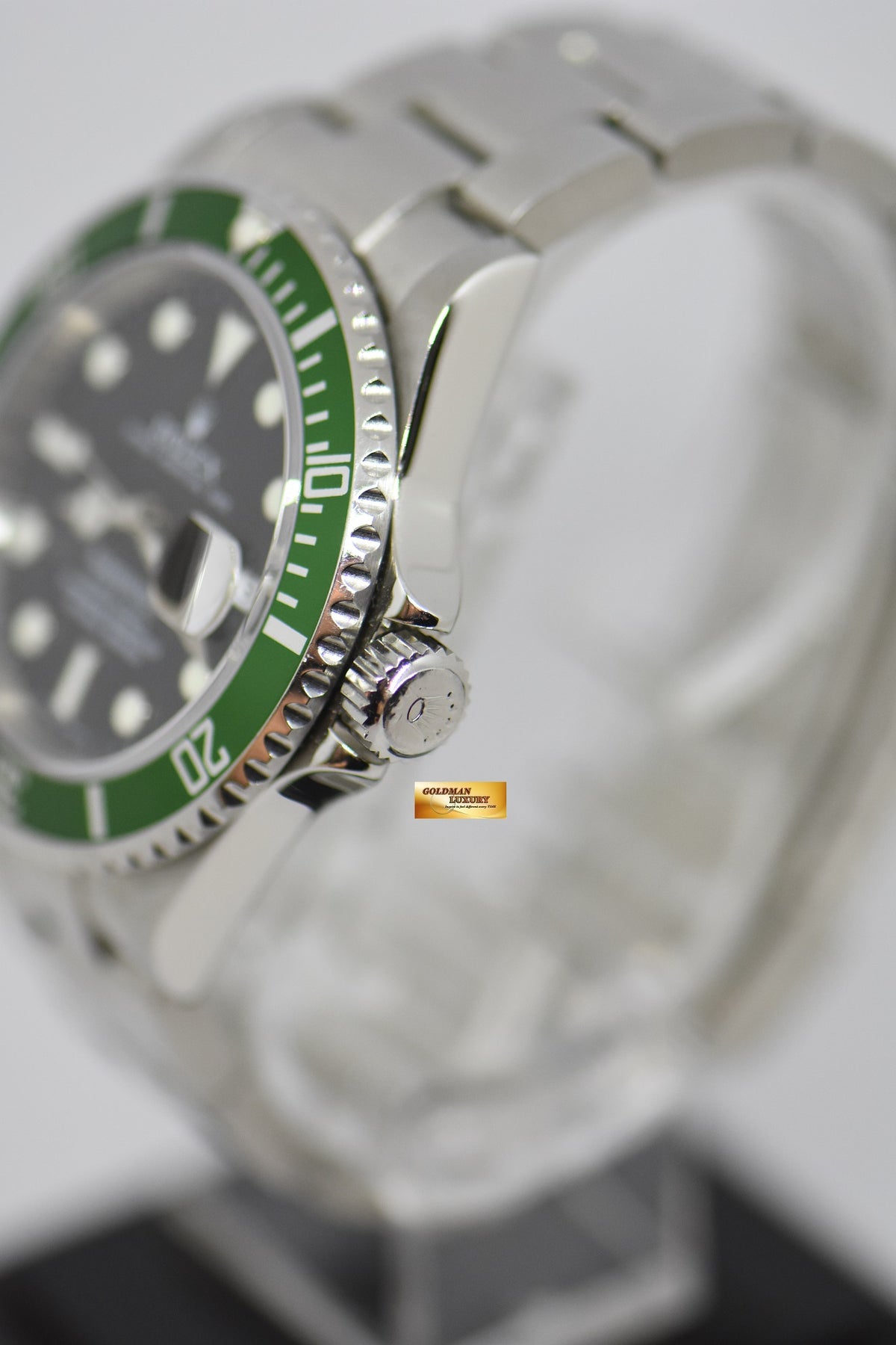 [SOLD] ROLEX OYSTER PERPETUAL SUBMARINER KERMIT GREEN BEZEL 40mm AUTOMATIC 16610LV (MINT)