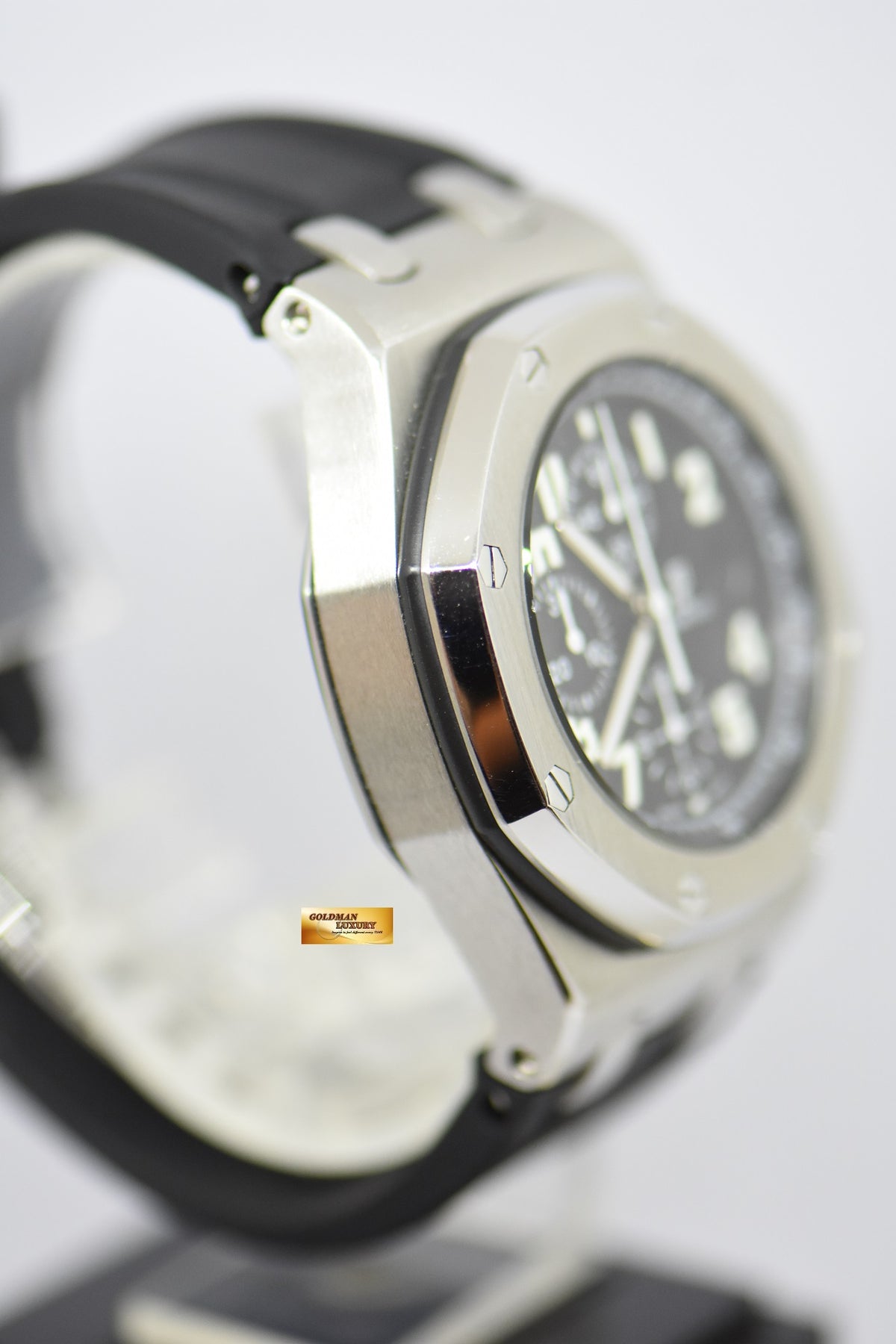 [SOLD] AUDEMARS PIGUET ROYAL OAK OFFSHORE CHRONOGRAPH 42mm BLACK THEME 26020ST (MINT)