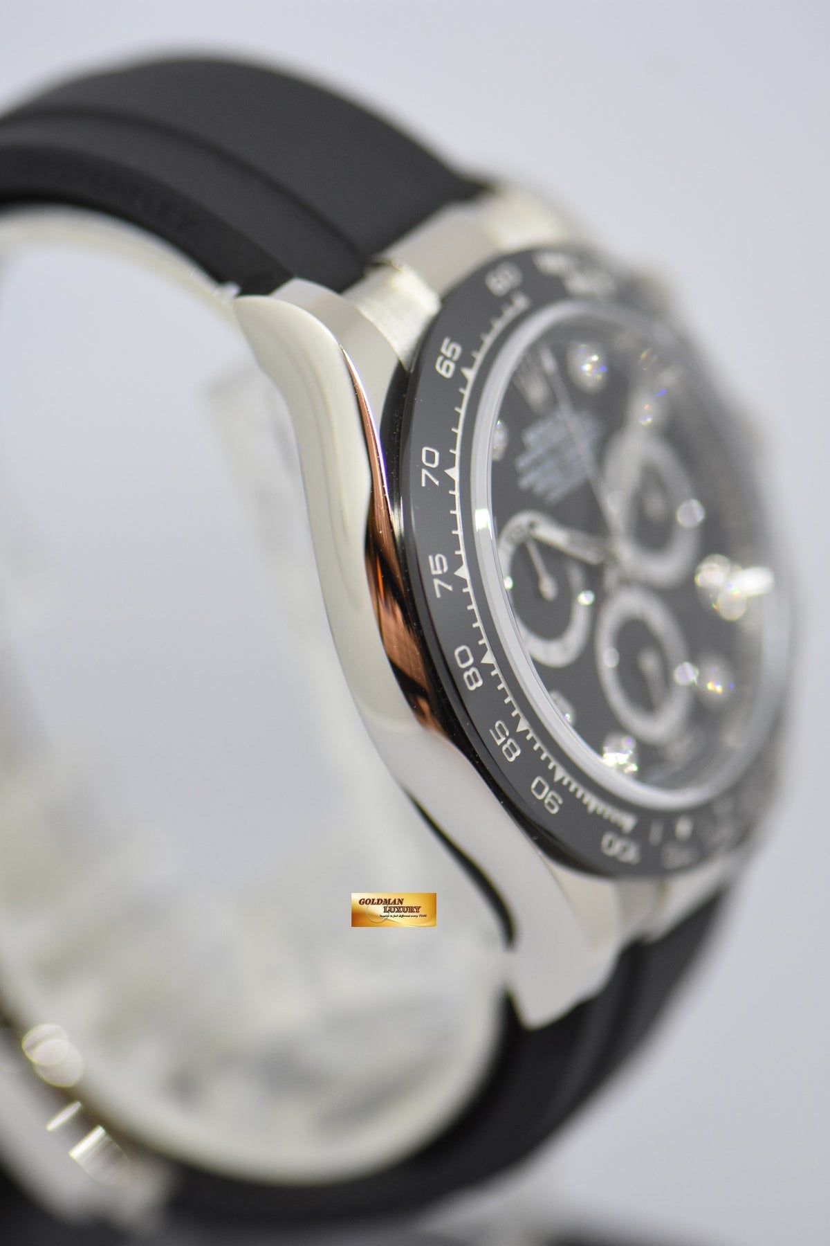 [SOLD] ROLEX OYSTER PERPETUAL DAYTONA WHITE GOLD IN RUBBER STRAP BLACK DIAMOND DIAL 116519LN (NEW-UNWORN)