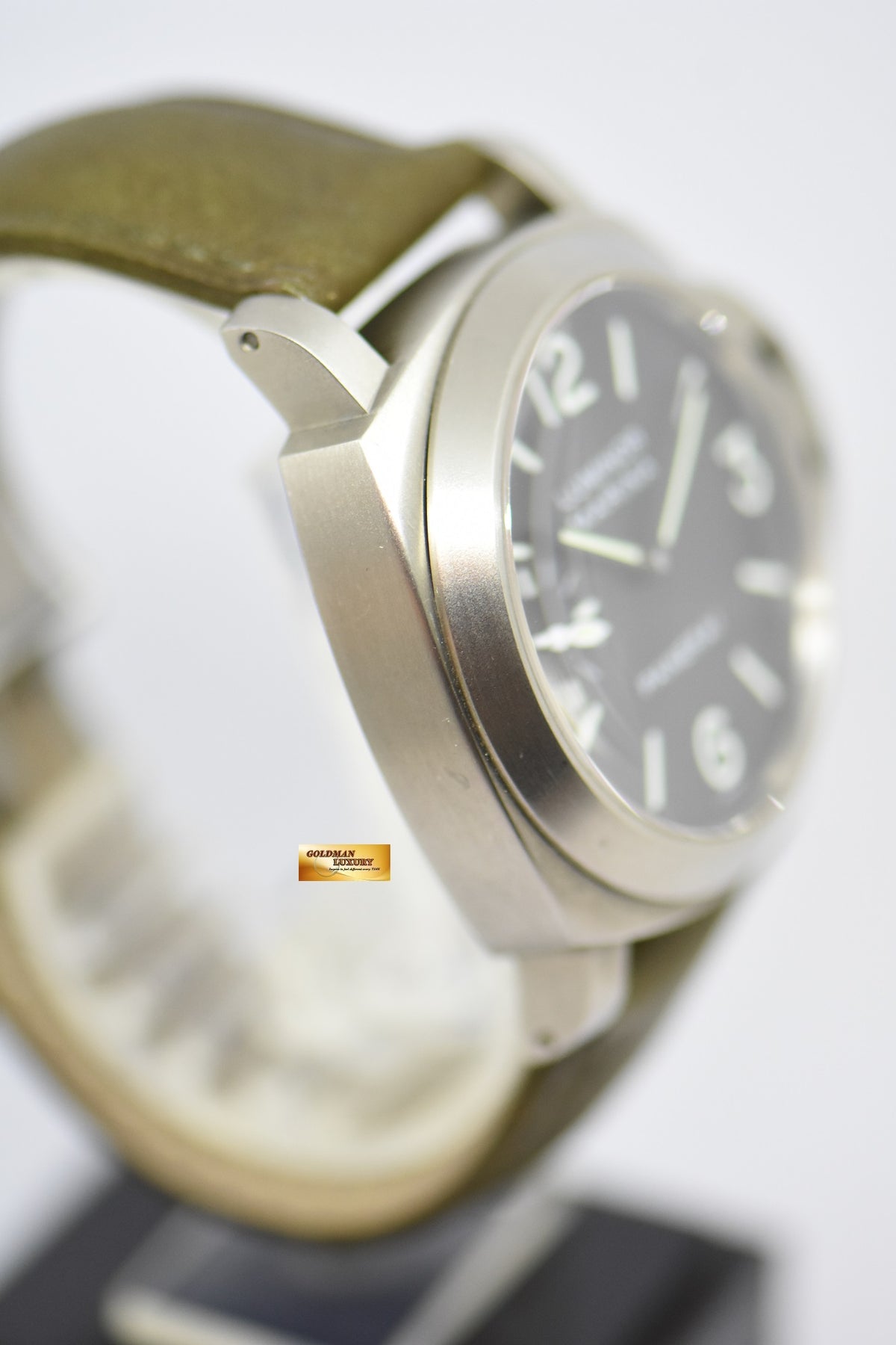 [SOLD] PANERAI LUMINOR MARINA 44mm TITANIUM MANUAL WINDING PAM 177 (NEAR MINT)