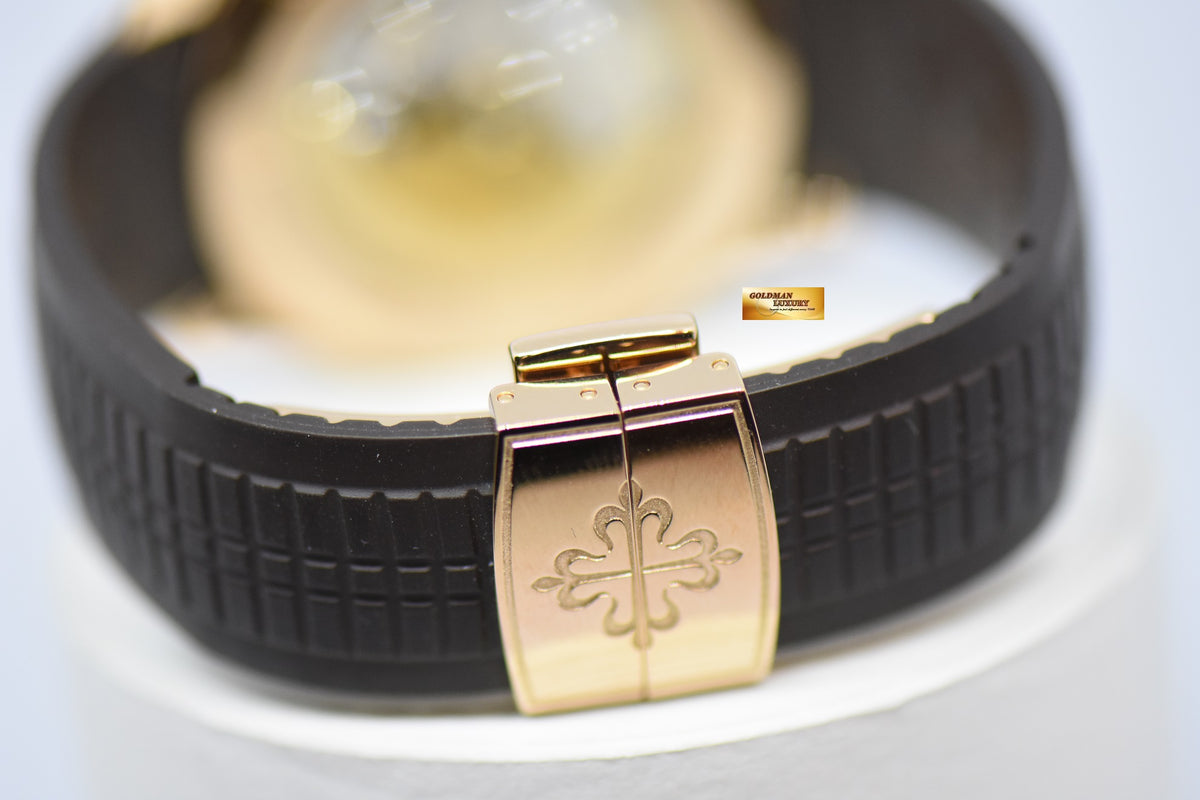 [SOLD] PATEK PHILIPPE AQUANAUT 40mm ROSE GOLD IN RUBBER 5167R AUTOMATIC (MINT) (UNPOLISHED)