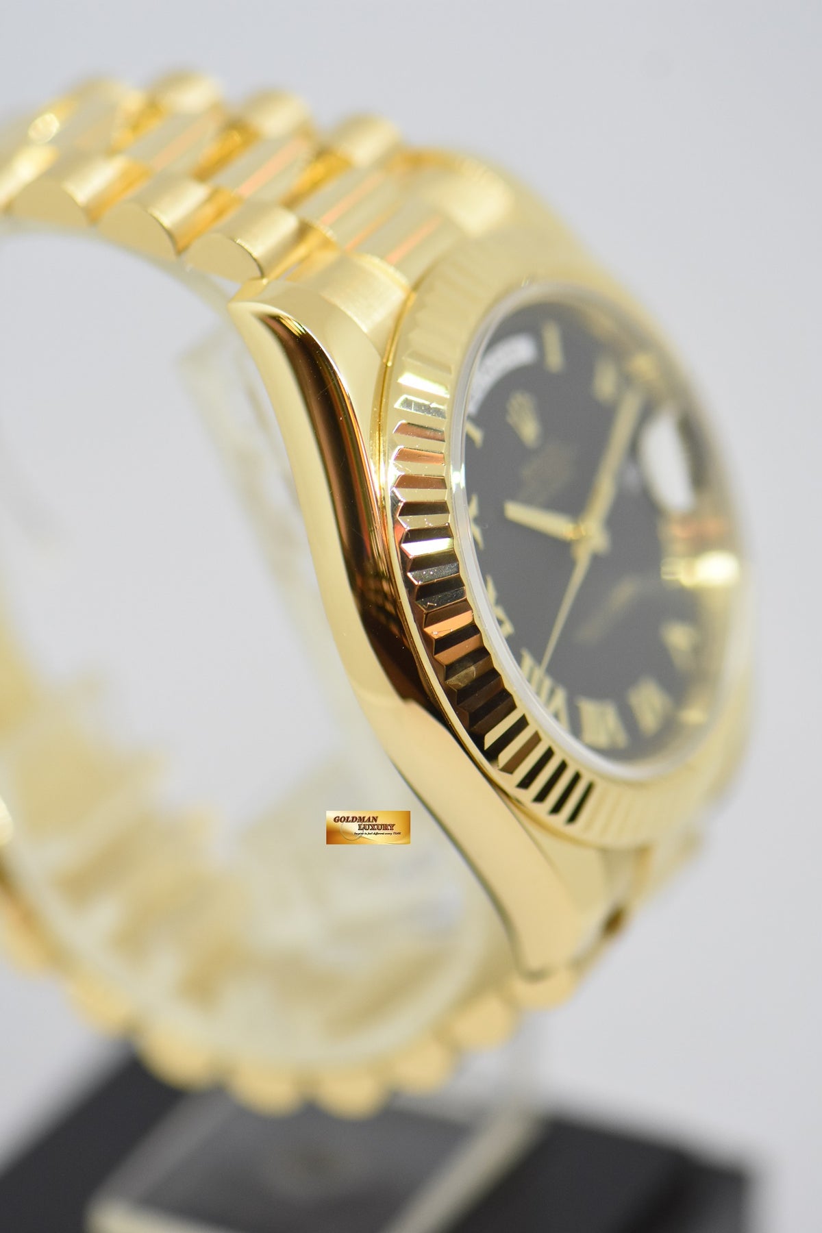 [SOLD] ROLEX OYSTER PERPETUAL DAY-DATE II 18K YELLOW GOLD 41mm PRESIDENT BRACELET BLACK DIAL AUTOMATIC 218238 (LNIB)