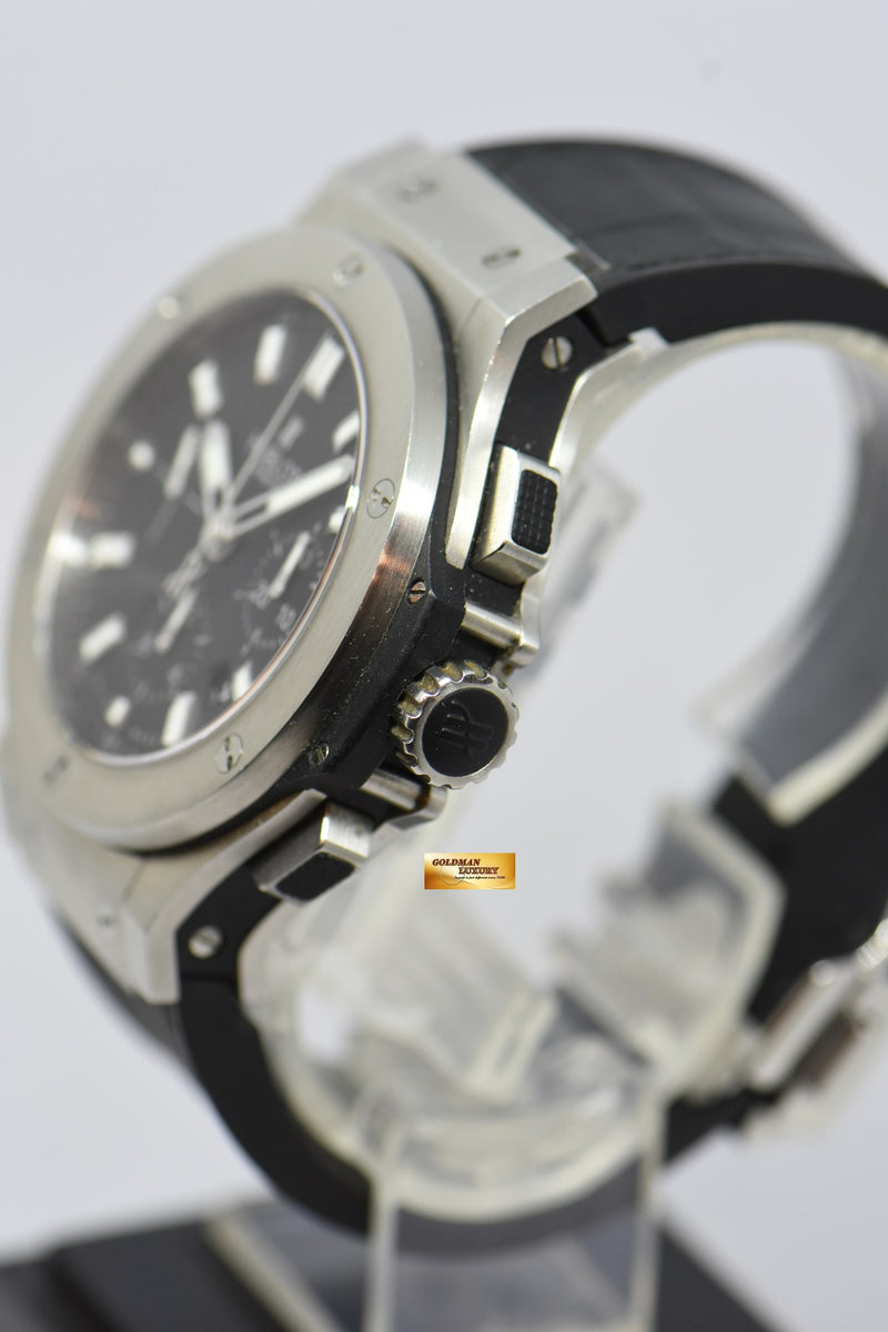 products/GML2326_-_Hublot_Big_Bang_Chronograph_44mm_Steel_Bezel_in_Rubber_-_3.jpg
