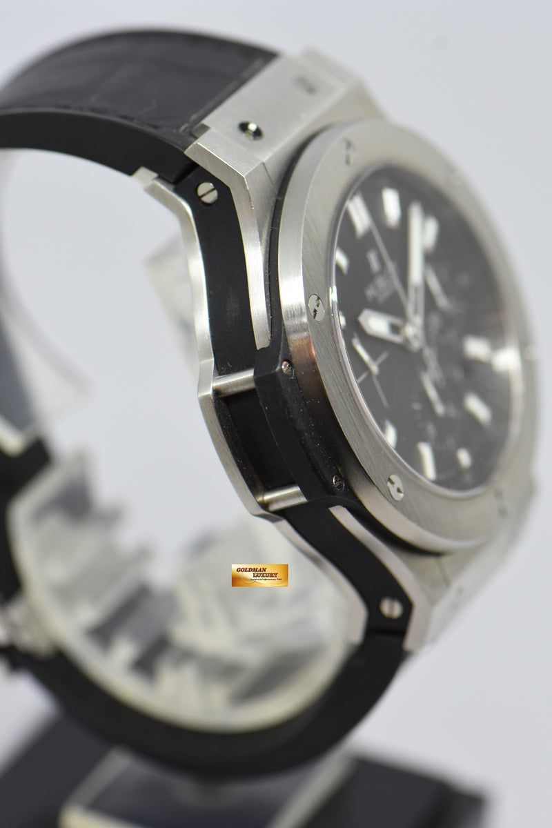 products/GML2326_-_Hublot_Big_Bang_Chronograph_44mm_Steel_Bezel_in_Rubber_-_4.jpg