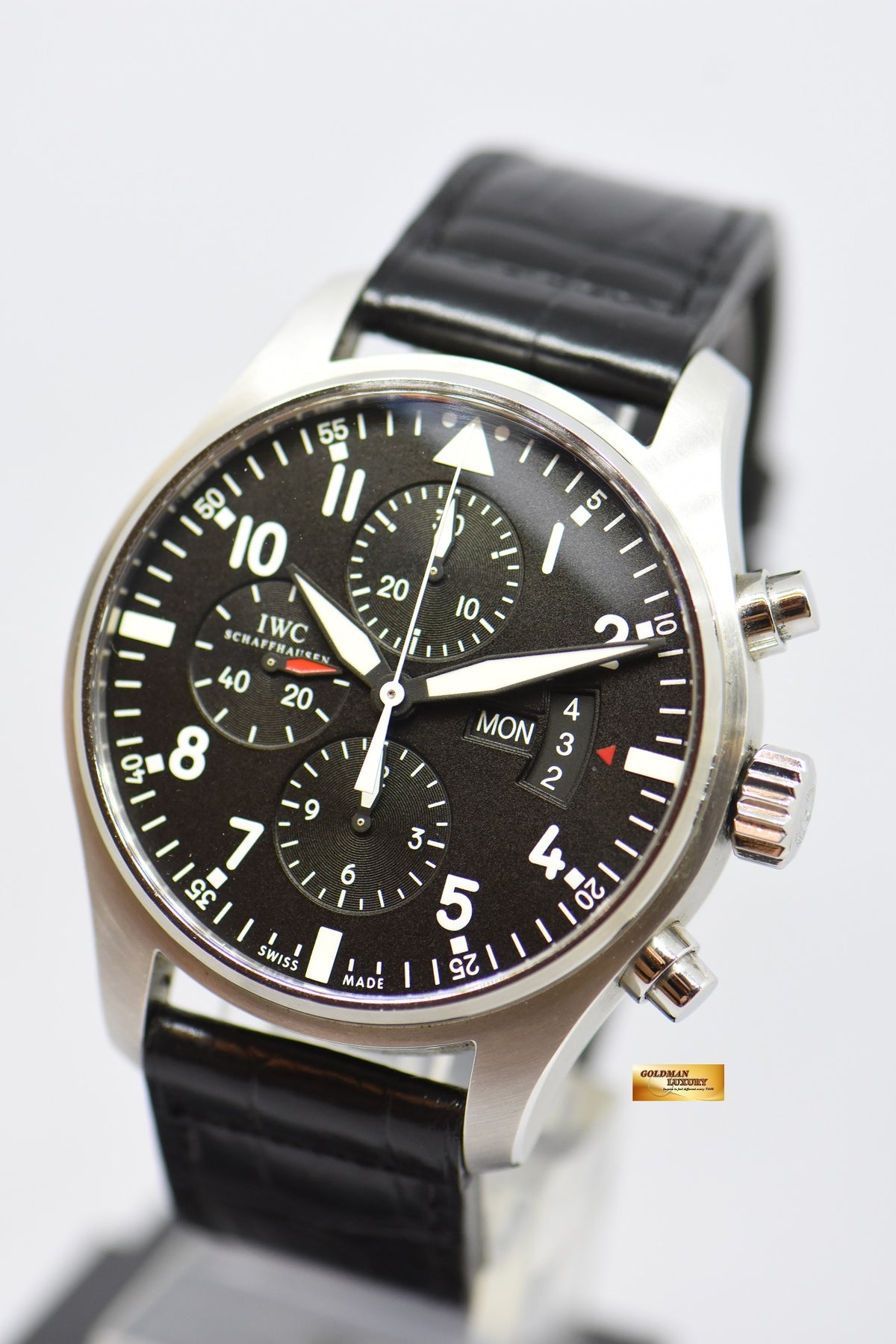 [SOLD] IWC PILOT CHRONOGRAPH 43mm DAY-DATE AUTOMATIC IW3777-01 (MINT)