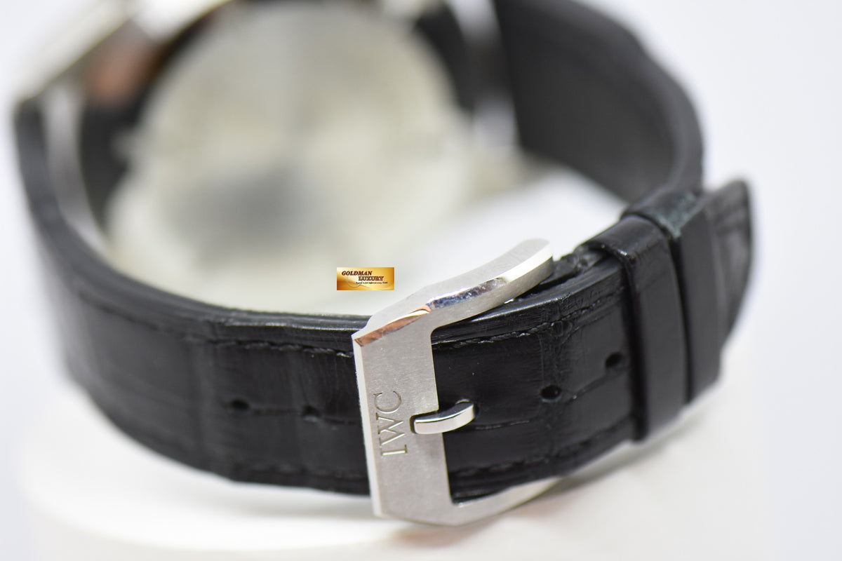 [SOLD] IWC PILOT CHRONOGRAPH 43mm DAY-DATE AUTOMATIC IW3777-01 (MINT)