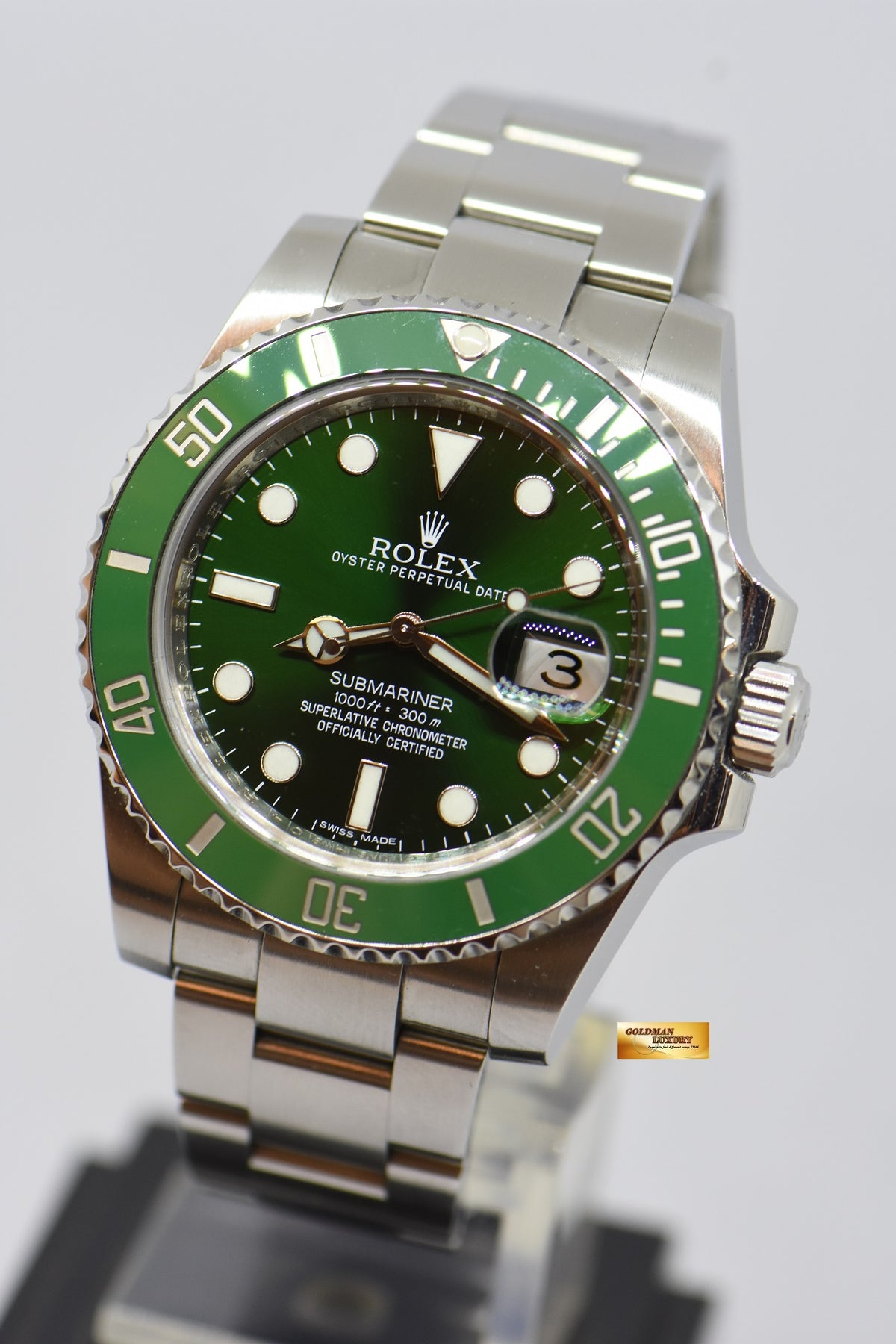 [SOLD] ROLEX OYSTER PERPETUAL SUBMARINER GREEN “HULK” CERAMIC BEZEL 116610LV (MINT)