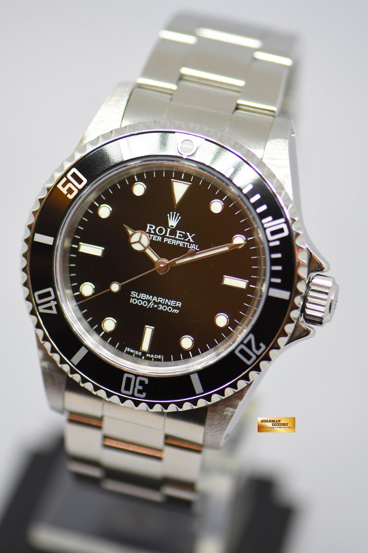 [SOLD] ROLEX OYSTER SUBMARINER NO DATE 2-LINERS 14060M (MINT)