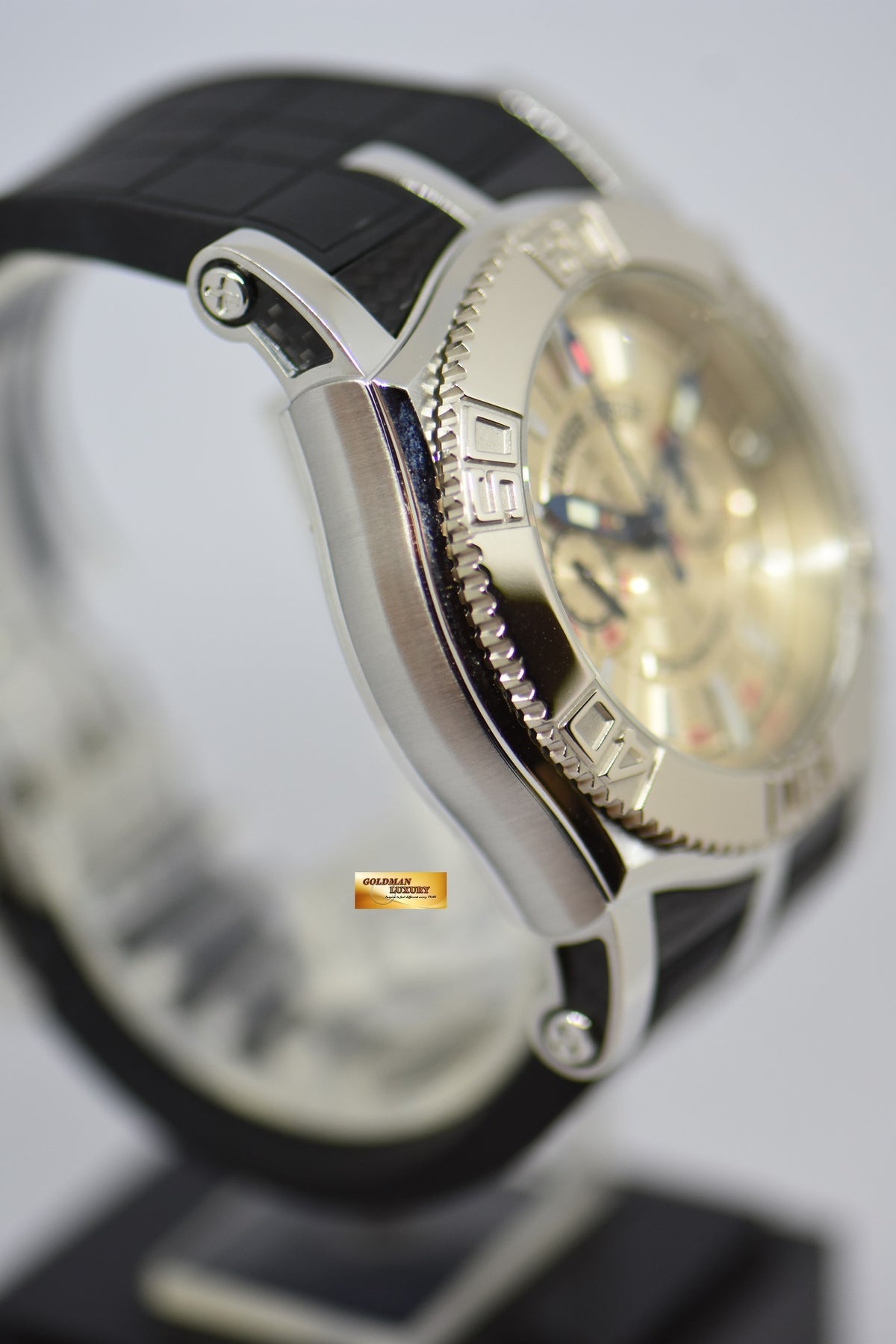 [SOLD] ROGER DUBUIS EASY DIVER JUST FOR FRIENDS 46mm STEEL IN RUBBER RD56 MANUAL WINDING SE46.56 (MINT)