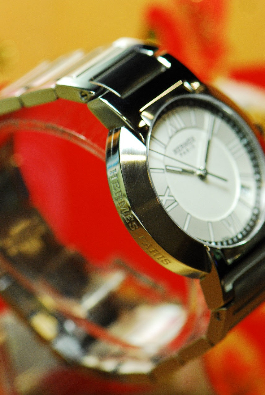 [SOLD] HERMES NOMADE MIDSIZE AUTO-QUARTZ (Mint)