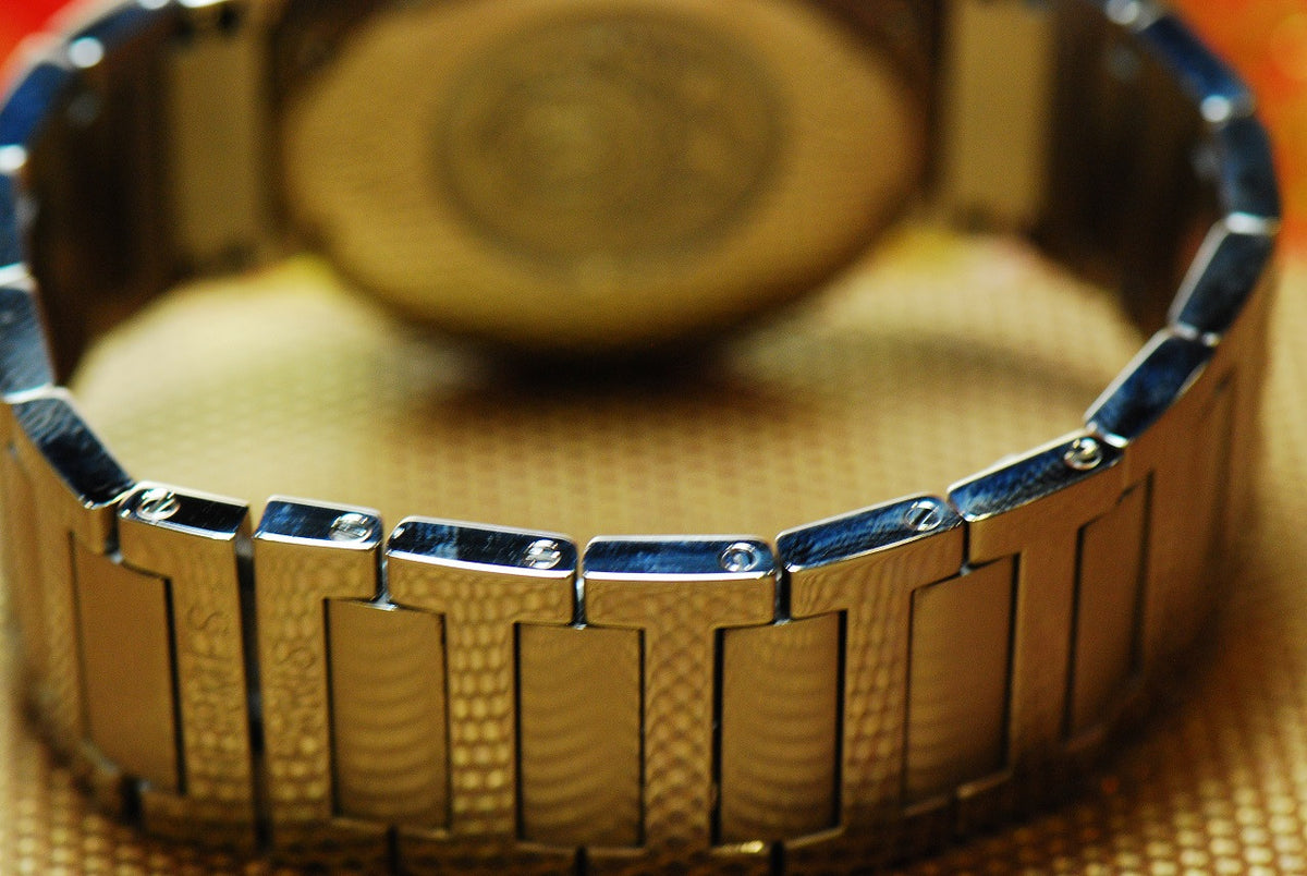 [SOLD] HERMES NOMADE MIDSIZE AUTO-QUARTZ (Mint)