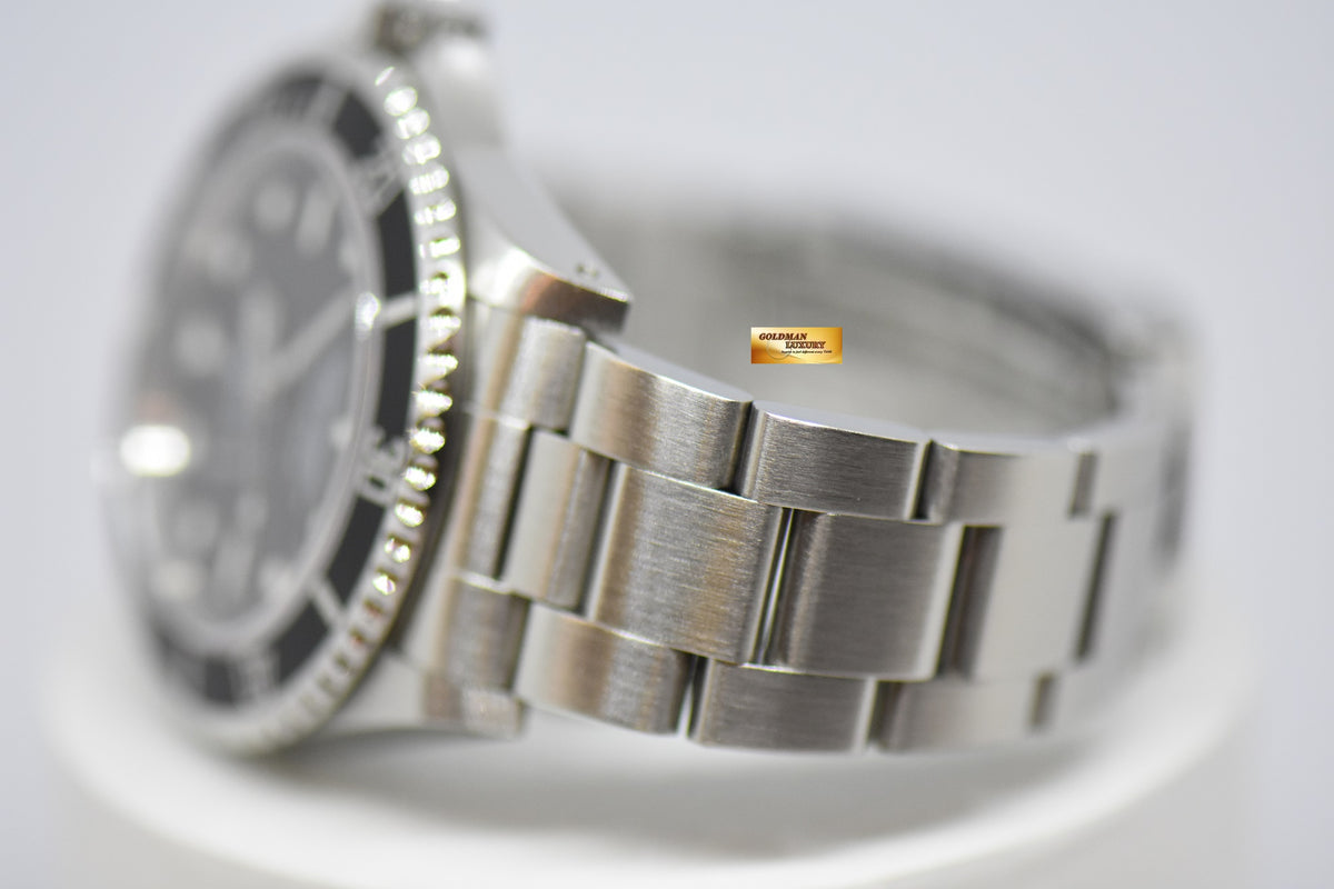 [SOLD] ROLEX OYSTER PERPETUAL SUBMARINER NO-DATE 4 LINERS 40mm BLACK 14060M (CHAPTERING) (MINT)