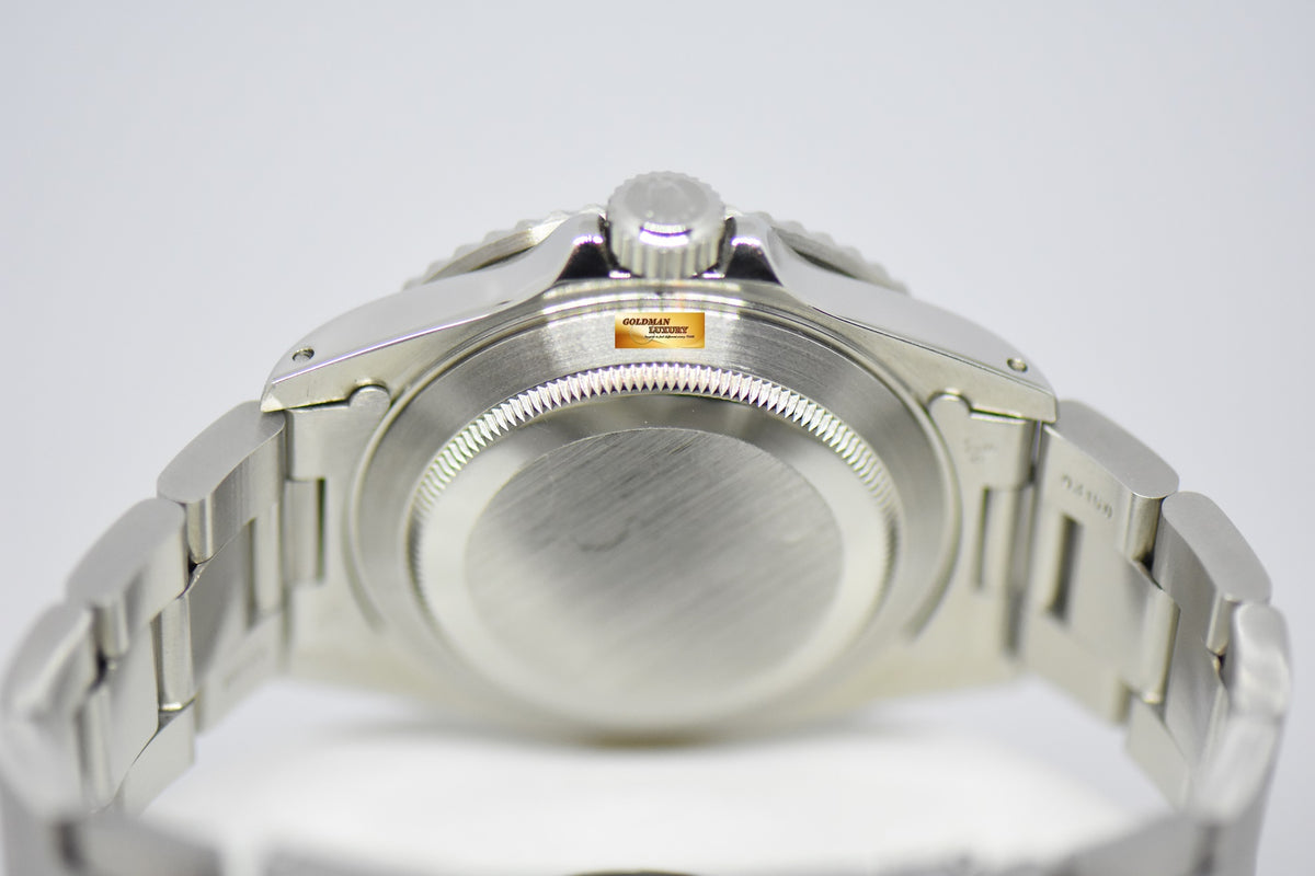 [SOLD] ROLEX OYSTER PERPETUAL SUBMARINER STEEL IN BRACELET 40mm BLACK 16610 (MINT)