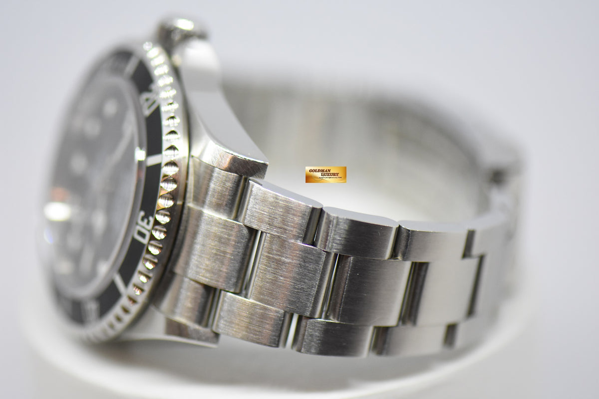 [SOLD] ROLEX OYSTER PERPETUAL SEA-DWELLER STEEL IN BRACELET 40mm BLACK 16600 (NEAR MINT)