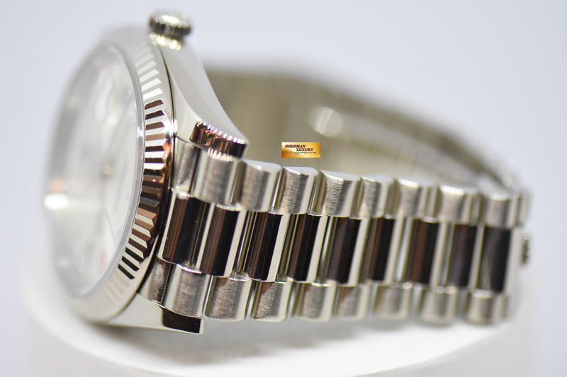 products/GML2411_-_Rolex_Oyster_Day-Date_40_18K_White_Gold_Diamond_Dial_228239_-_7.jpg