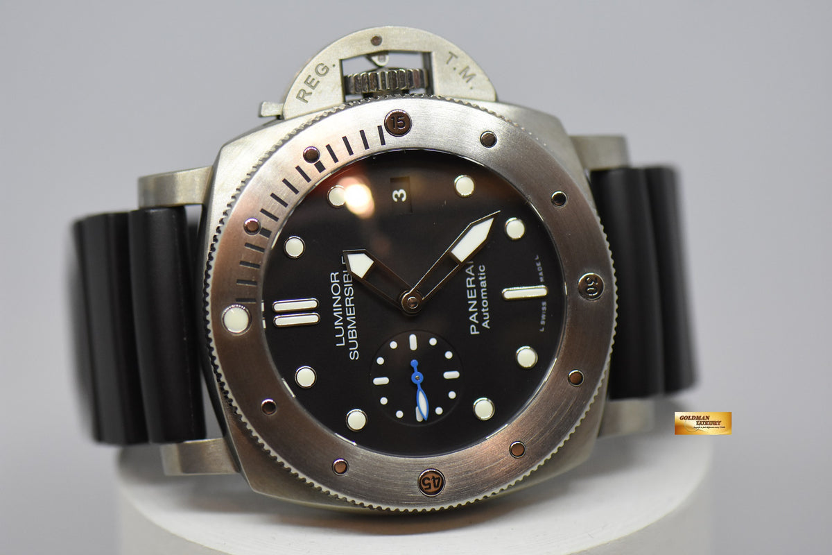 [SOLD] PANERAI LUMINOR SUBMERSIBLE TITANIUM 47mm P.9010 AUTOMATIC PAM 1305 (MINT)