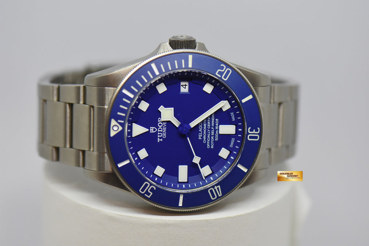 [SOLD] TUDOR PELAGOS TITANIUM IN BRACELET 42mm BLUE AUTOMATIC (MINT)