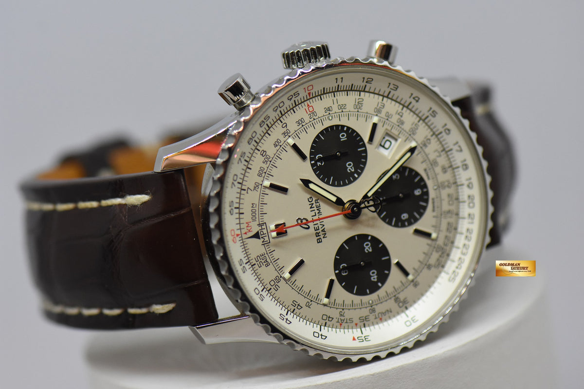 [SOLD] BREITLING NAVITIMER B01 CHRONOGRAPH 43mm AUTOMATIC WHITE AB0121211 (MINT)