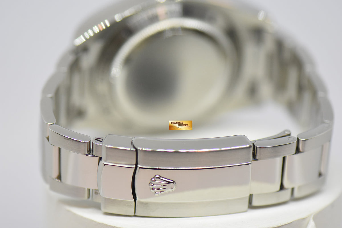 [SOLD] ROLEX OYSTER PERPETUAL MILGAUSS BLACK (CLEAR CRYSTAL) 116400 (MINT)