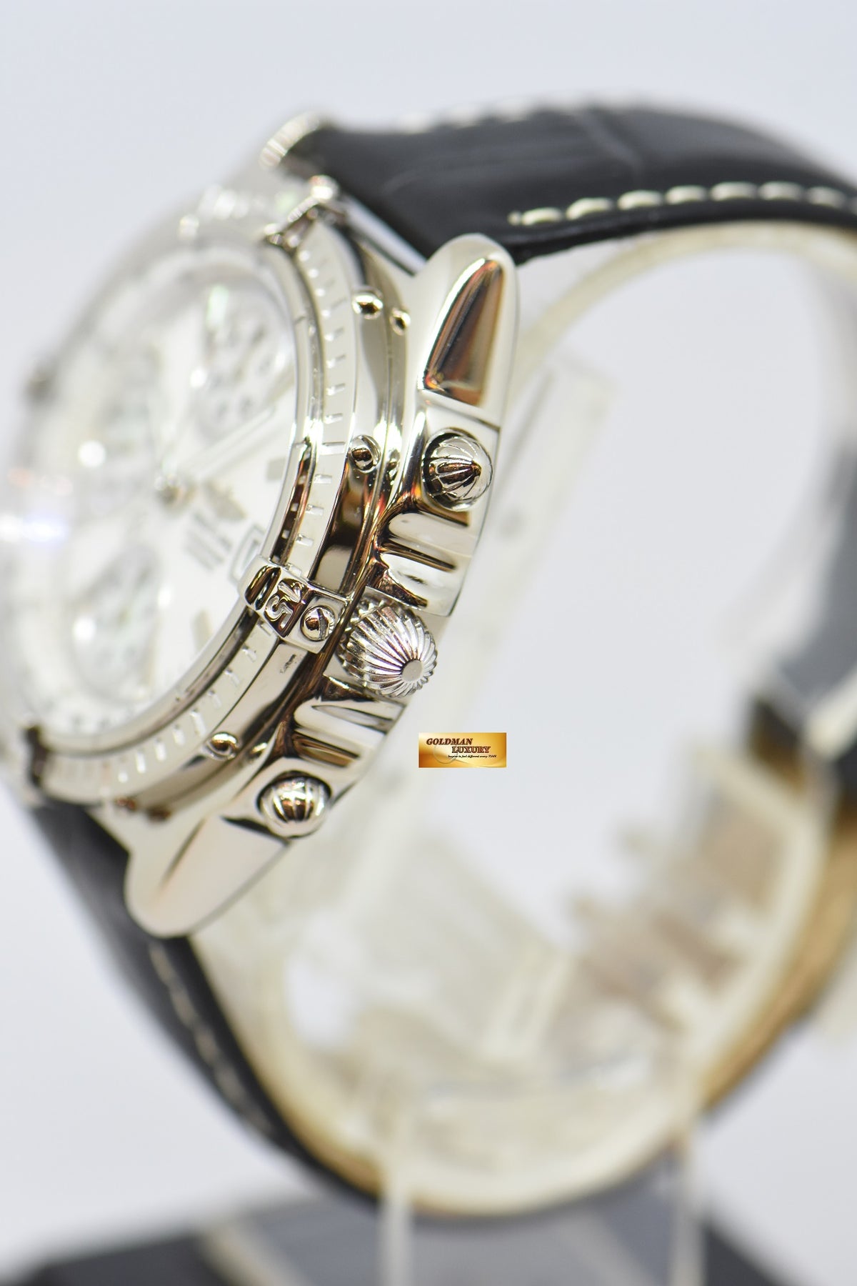 [SOLD] BREITLING CHRONOMAT CHRONOGRAPH 39mm MOP DIAL AUTOMATIC J13050 (MINT)