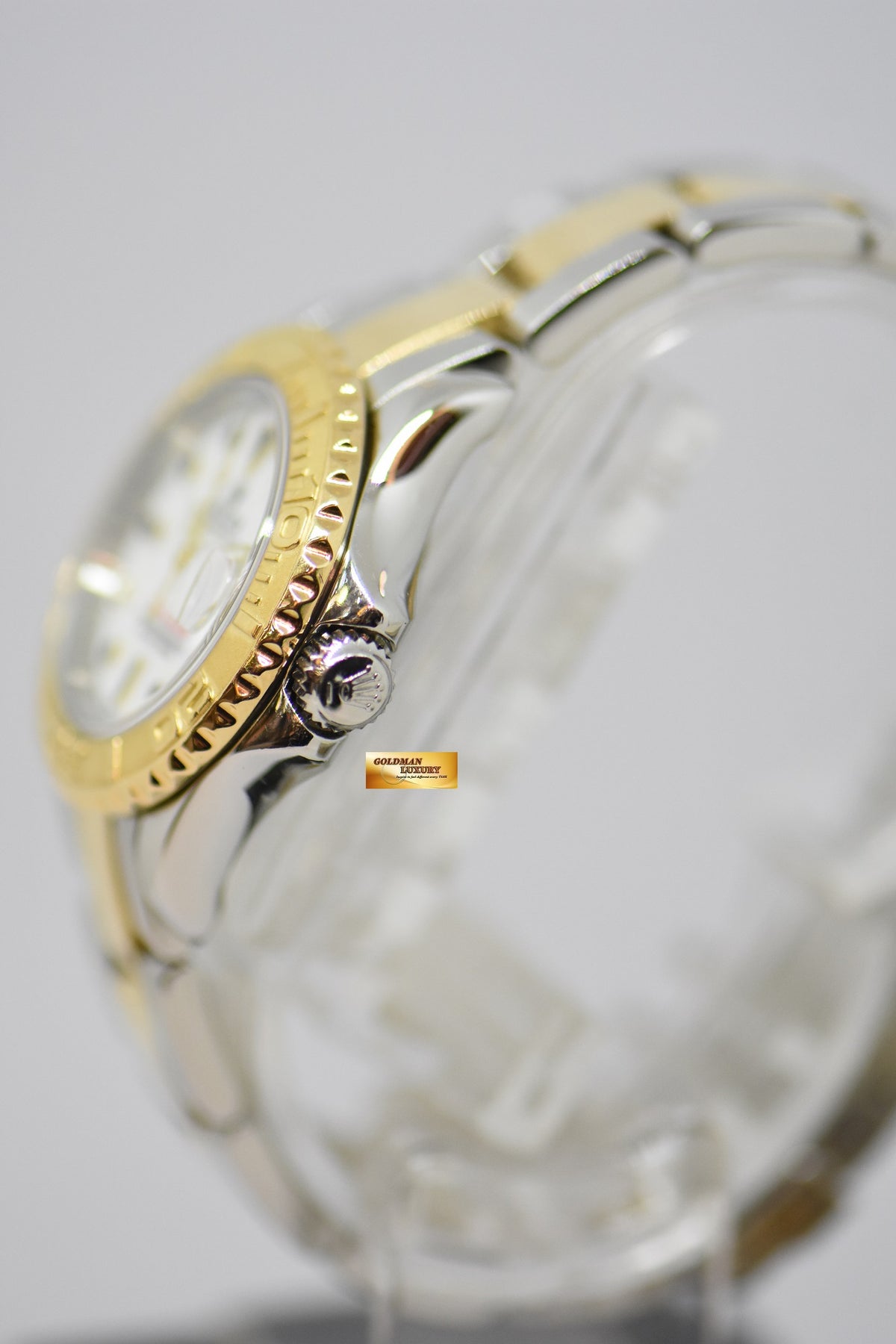 [SOLD] ROLEX OYSTER PERPETUAL YACHT-MASTER 29mm HALF-GOLD WHITE DIAL 169623 (MINT)