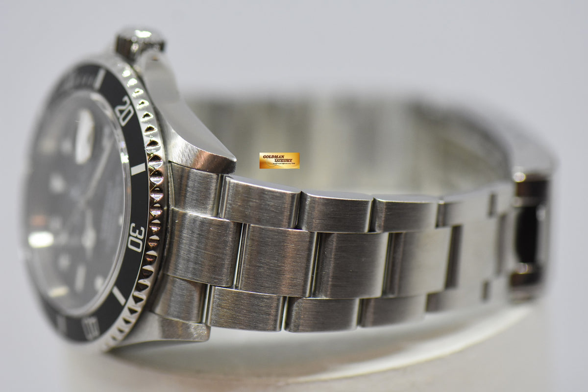 [SOLD] ROLEX OYSTER PERPETUAL SUBMARINER 40mm BLACK 16610 (NO PINHOLE – SOLID ENDLINKS) (MINT)