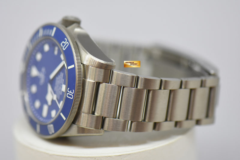 products/GML2520-TudorPelagosTitanium_SteelBlue25600TB_NEW_-7.jpg