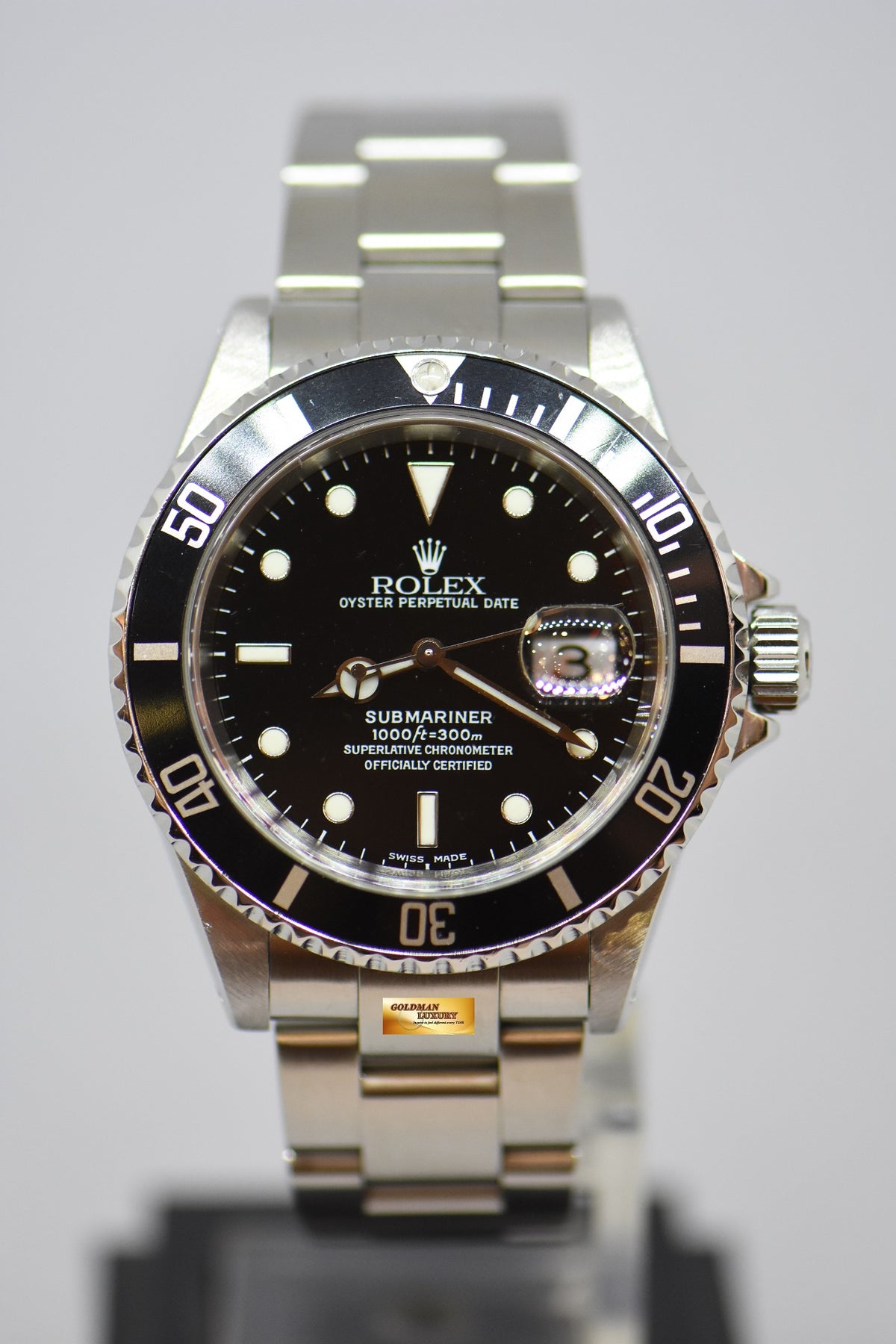 [SOLD] ROLEX OYSTER PERPETUAL SUBMARINER 40mm BLACK 16610 (PINHOLE – SOLID ENDLINKS) (MINT)