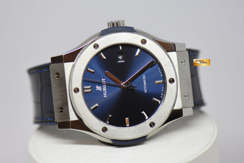 products/GML2526-HublotClassicFusion42TitaniumAutomaticBlue542.NX.7170.LR-10.jpg