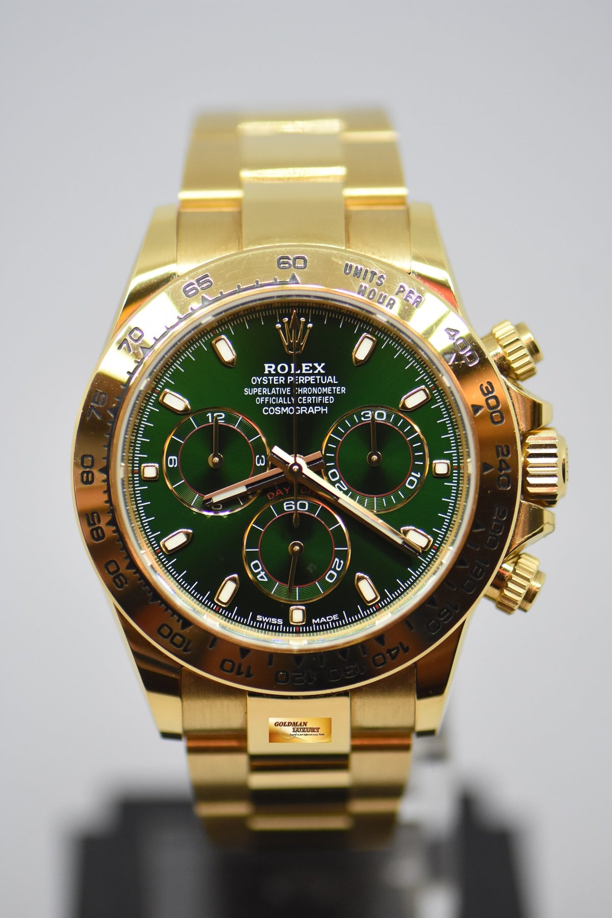 [SOLD] ROLEX OYSTER PERPETUAL DAYTONA CHRONOGRAPH 40mm GOLD IN BRACELET EMERALD GREEN DIAL 116508 (UNPOLISHED SET)