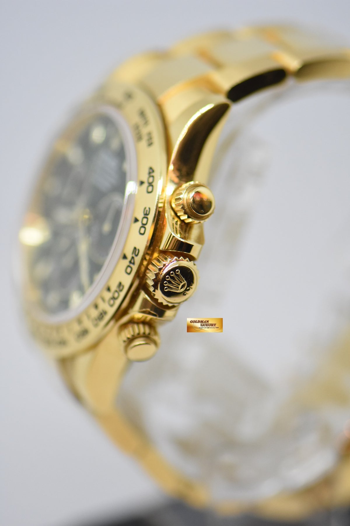 [SOLD] ROLEX OYSTER PERPETUAL DAYTONA CHRONOGRAPH 40mm GOLD IN BRACELET EMERALD GREEN DIAL 116508 (UNPOLISHED SET)