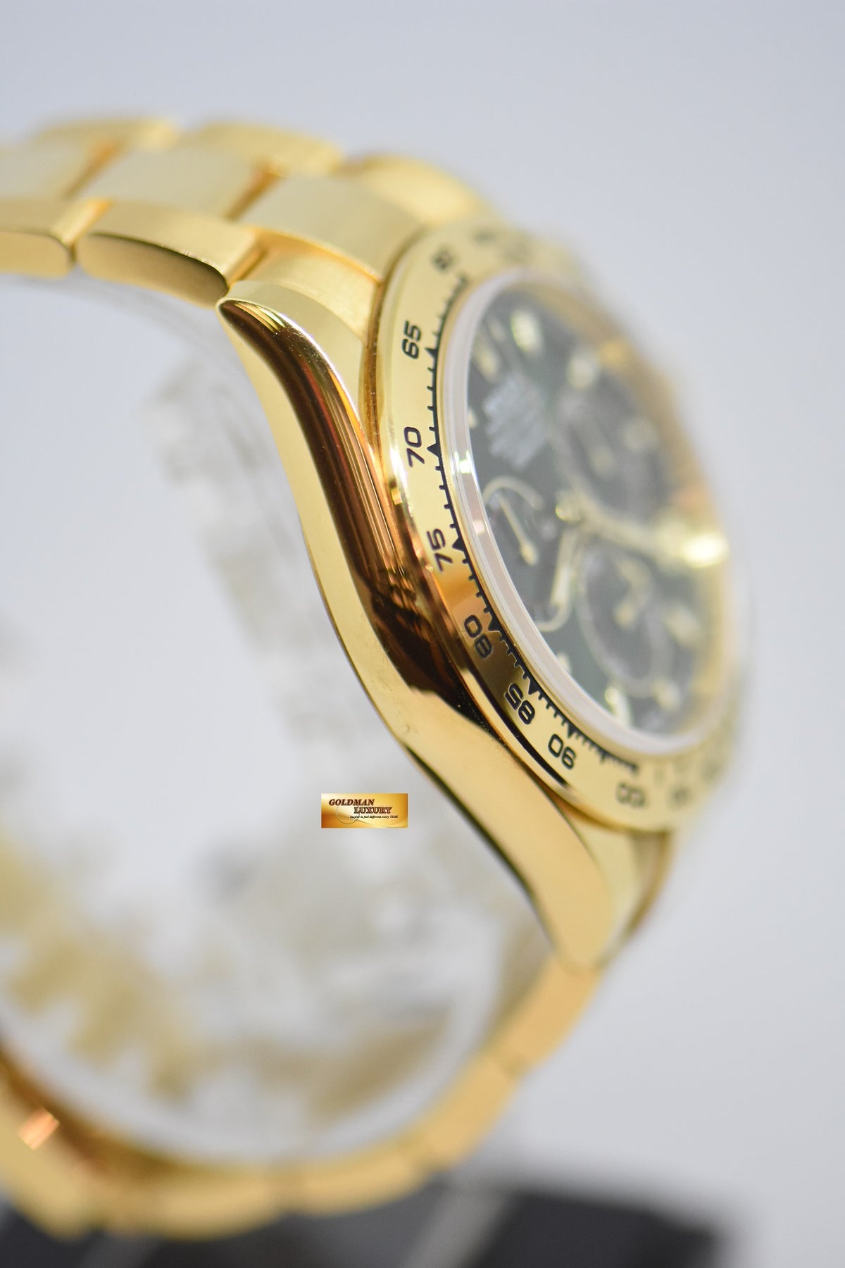 [SOLD] ROLEX OYSTER PERPETUAL DAYTONA CHRONOGRAPH 40mm GOLD IN BRACELET EMERALD GREEN DIAL 116508 (UNPOLISHED SET)