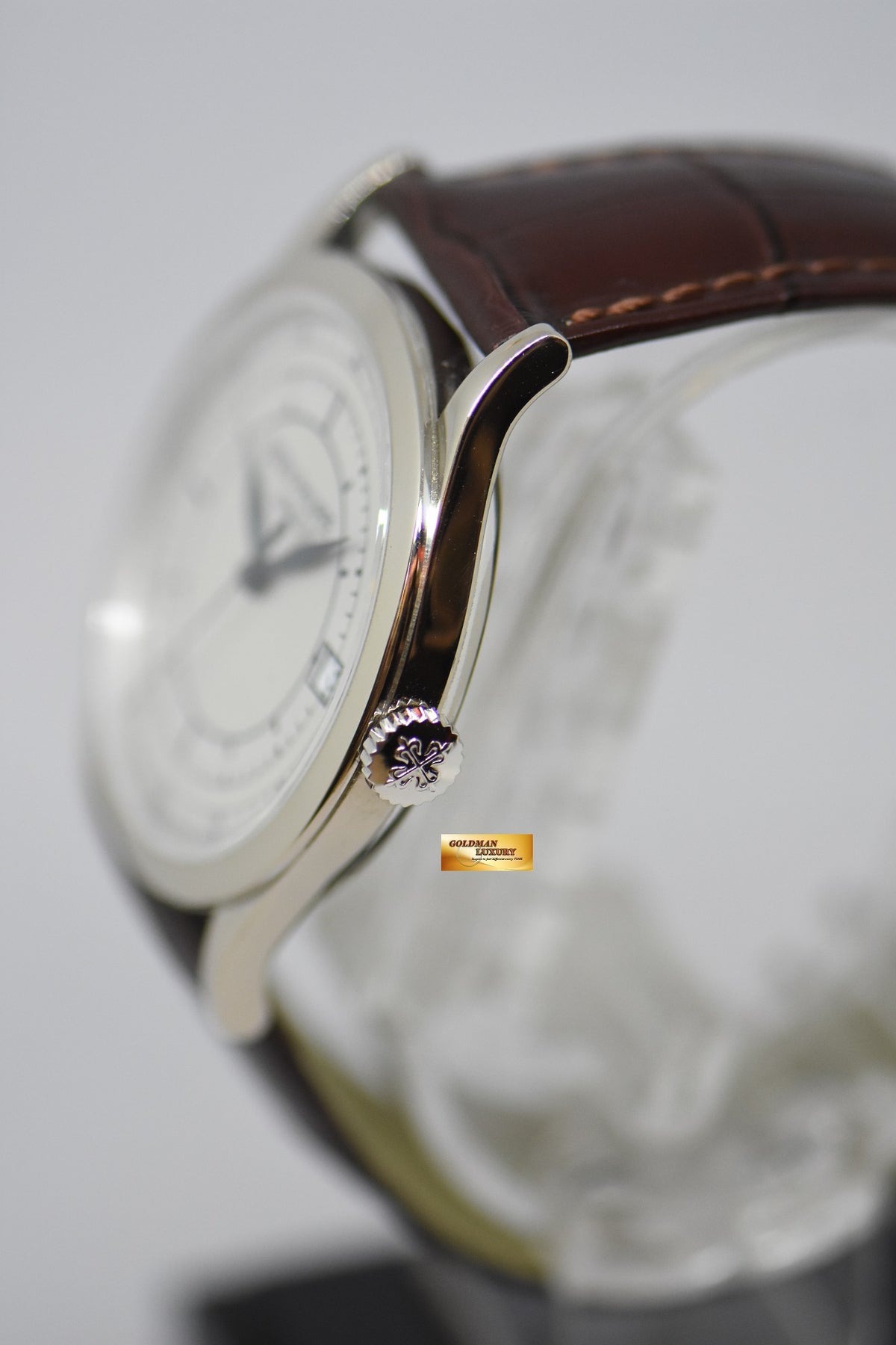 [SOLD] PATEK PHILIPPE CALATRAVA 38mm WHITE GOLD SECTOR DIAL AUTOMATIC 5296G (NEAR MINT)