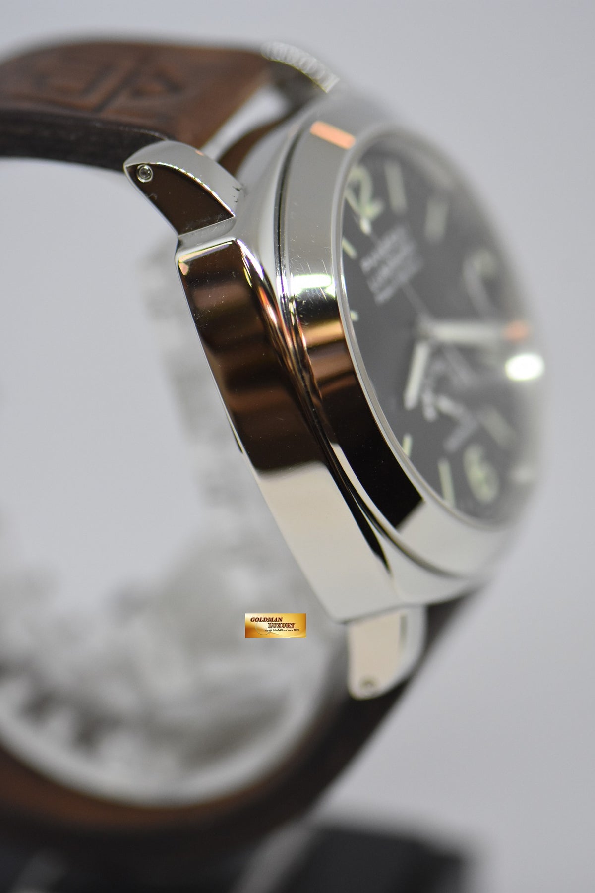 [SOLD] PANERAI LUMINOR MARINA 44mm POWER RESERVE STEEL IN LEATHER STRAP PAM 27 AUTOMATIC (MINT)